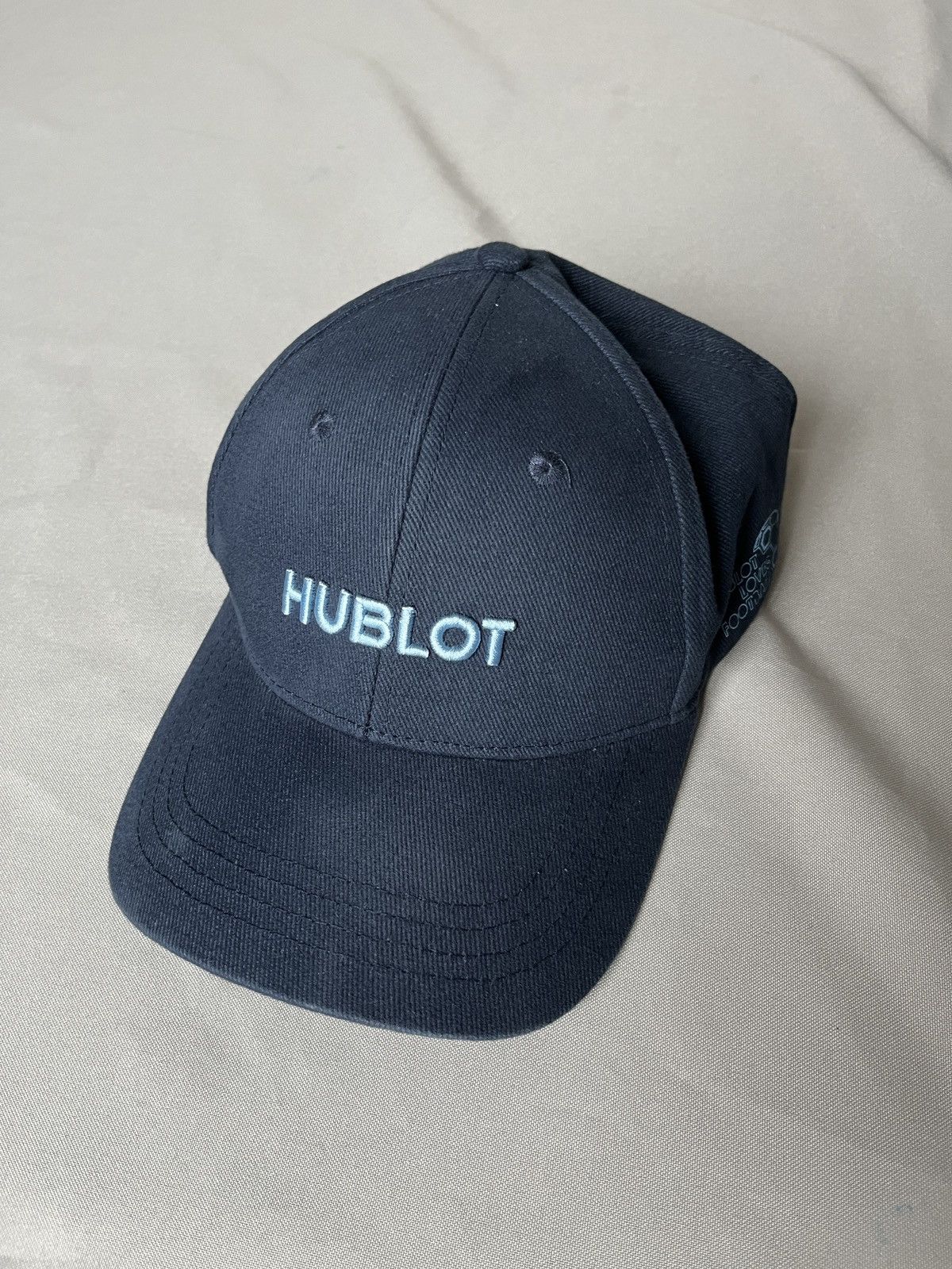 Hublot Hublot Euro 2020 Football Blue Cap Size ONE SIZE - 1 Thumbnail
