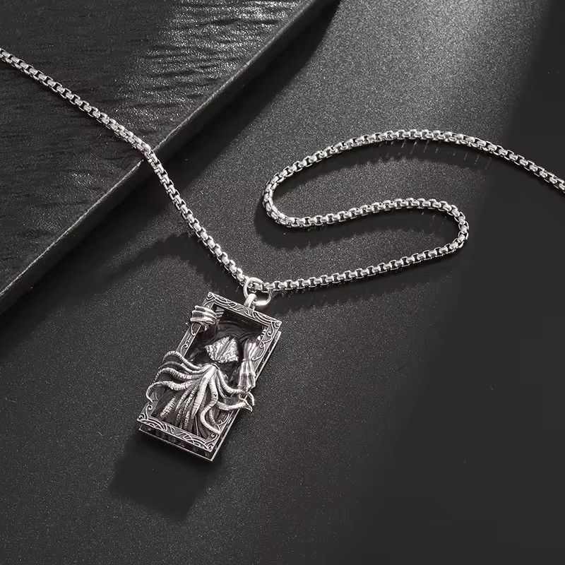 Vintage Retro Goth Octopus Necklace Size ONE SIZE - 3 Thumbnail