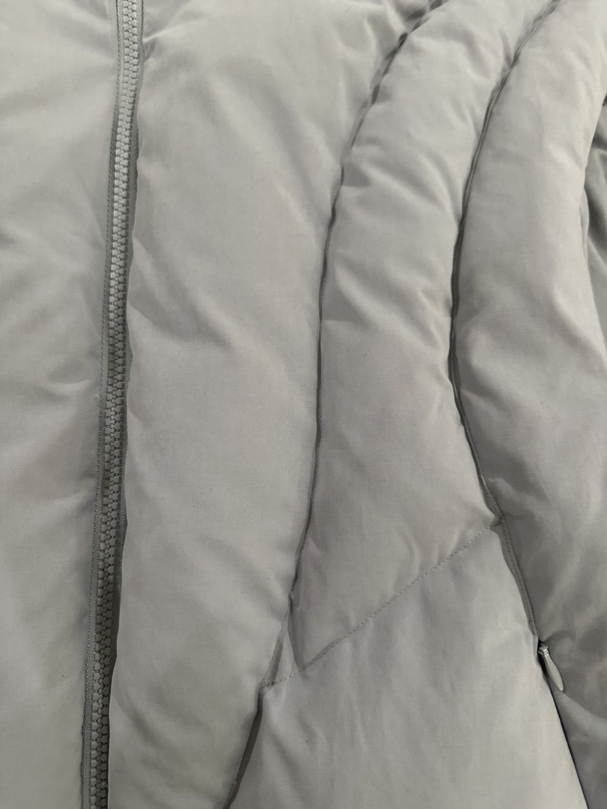 Hyein Seo Hyein Seo Padded Reversible Vest Size US L / EU 52-54 / 3 - 5 Thumbnail