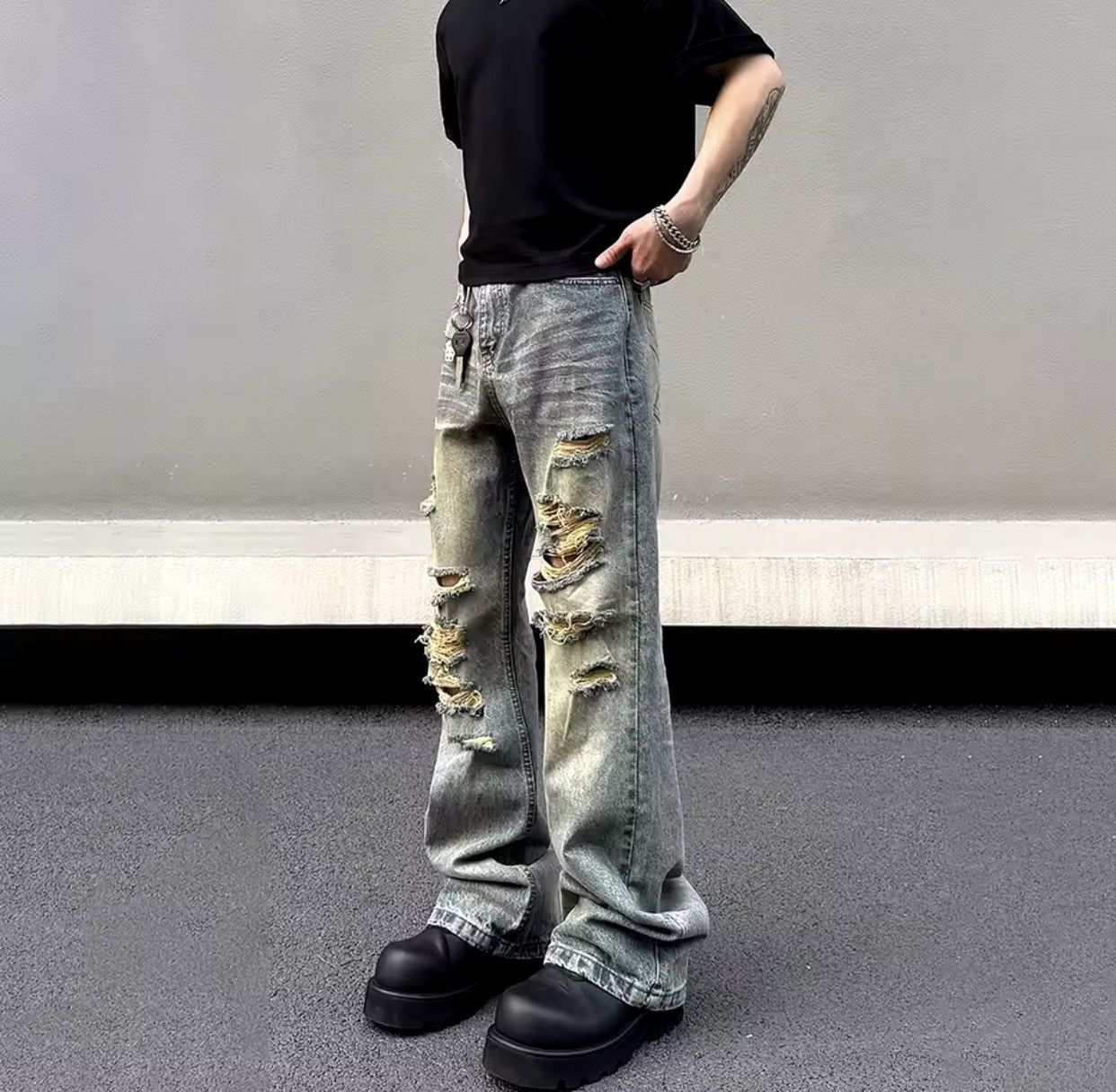 Japanese Brand × Jean Straight leg slimming distressed jeans Size US 35 - 1 Thumbnail