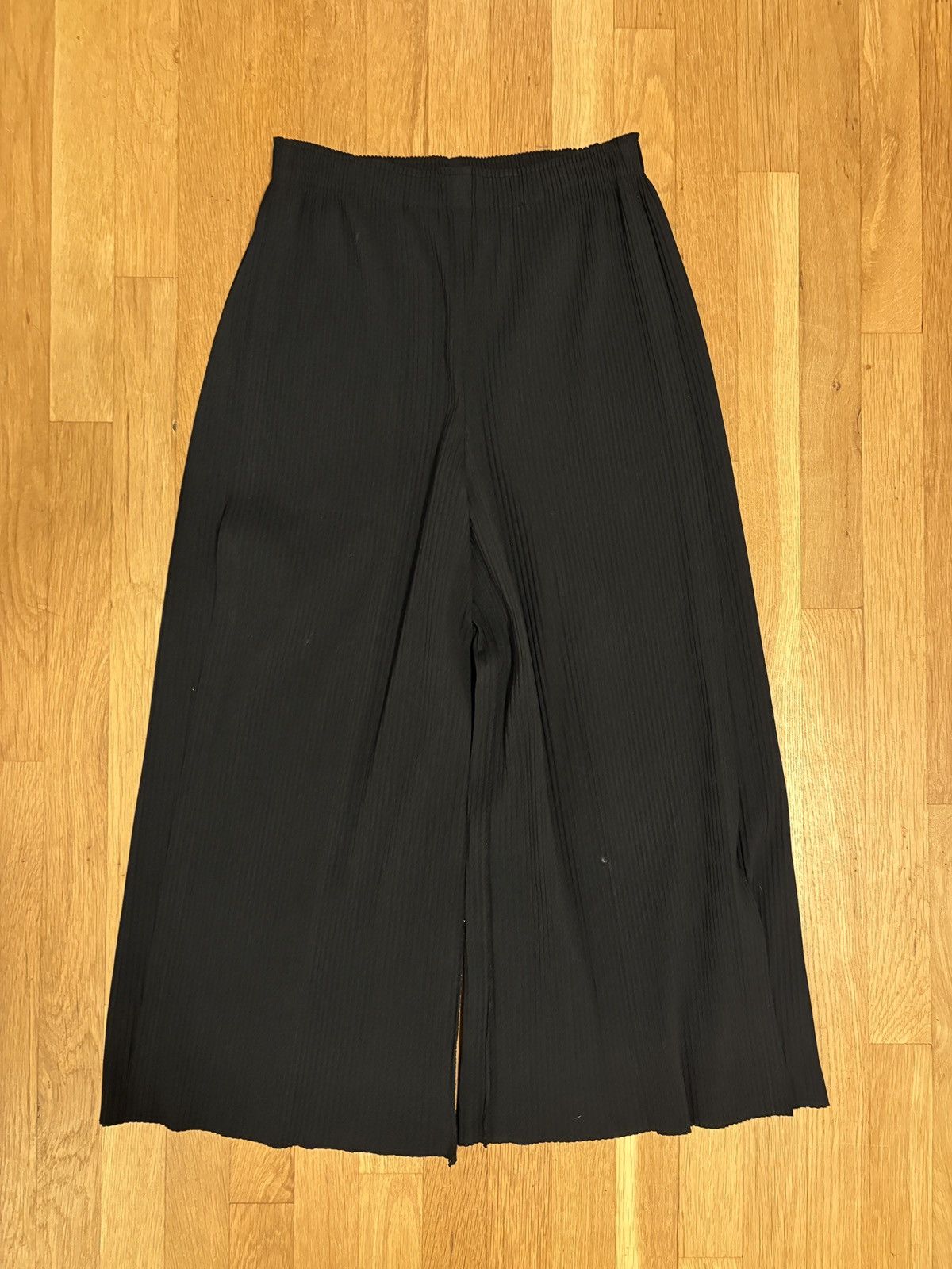 Issey Miyake × Pleats Please Issey Miyake Issey Miyake Me A.P.O.C Inside Pleated Pants Size 27" / US 4 / IT 40 - 1 Thumbnail