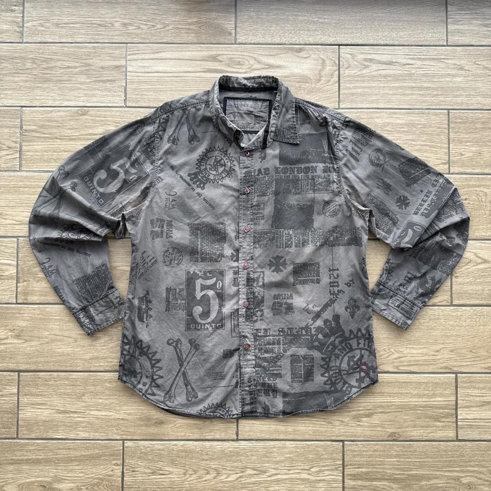 Guess Y2K Guess Holographic All Over print Button Up shirt Size US XL / EU 56 / 4 - 1 Thumbnail
