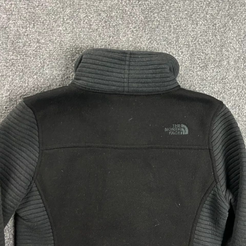 The North Face The North Face Jacket Womens Small Full Zip Fleece Mock Neck Size S / US 4 / IT 40 - 8 Thumbnail