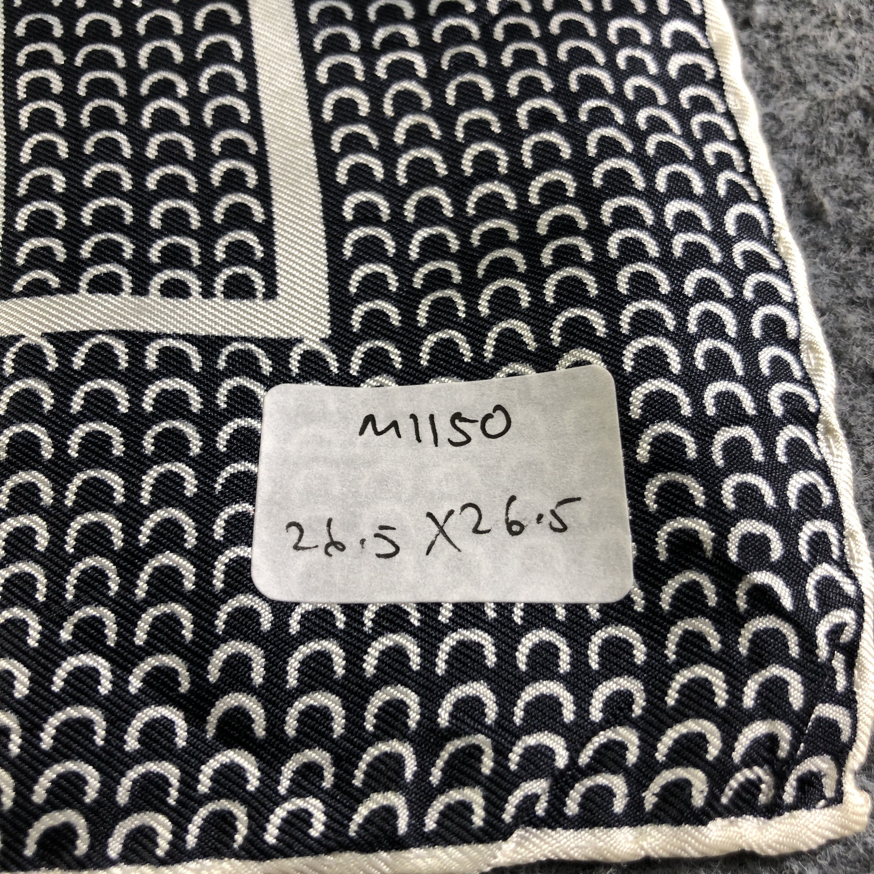 Lanvin Lanvin Luxury Design Hand Rolled Silk Scarf M1150 Size ONE SIZE - 7 Thumbnail
