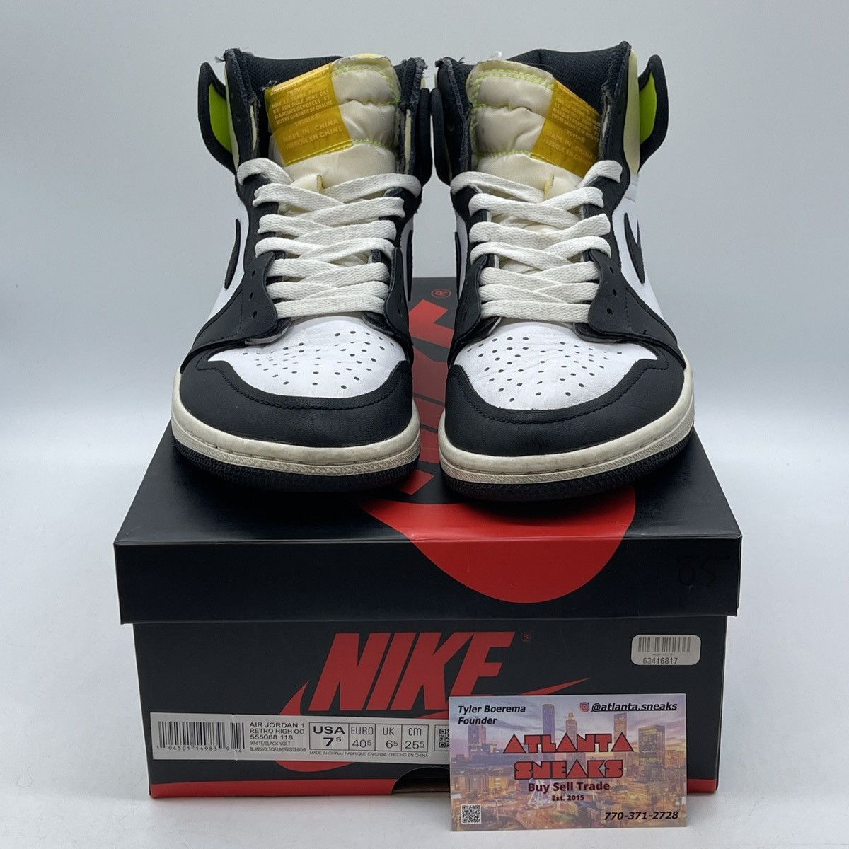 Jordan Brand Air Jordan 1 high volt gold Size US 7.5 / EU 40-41 - 2 Thumbnail