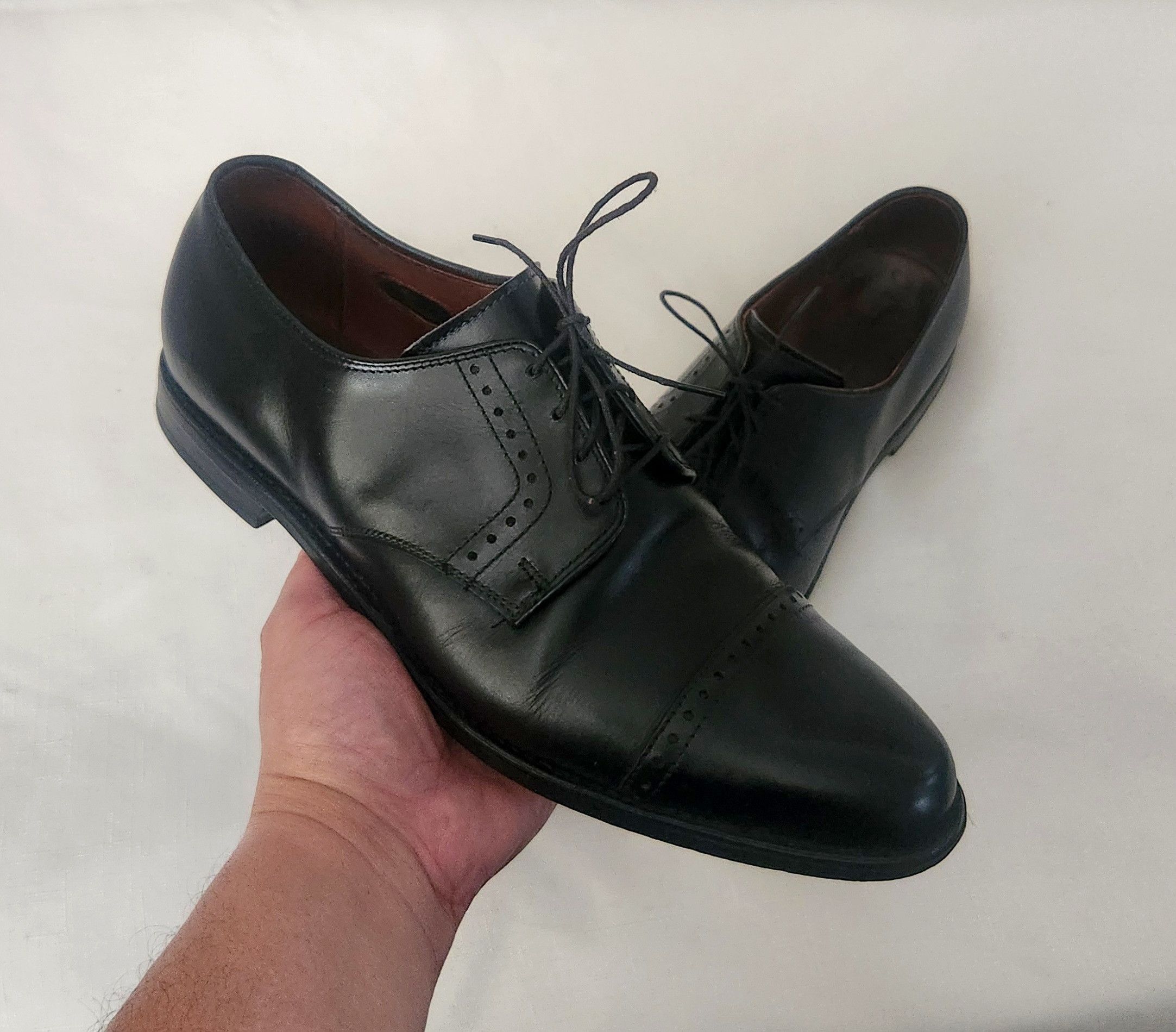 Allen Edmonds ALLEN EDMONDS Clifton Black Men 10.5 E Leather Shoes Cap Toe Size US 10.5 / EU 43-44 - 1 Thumbnail