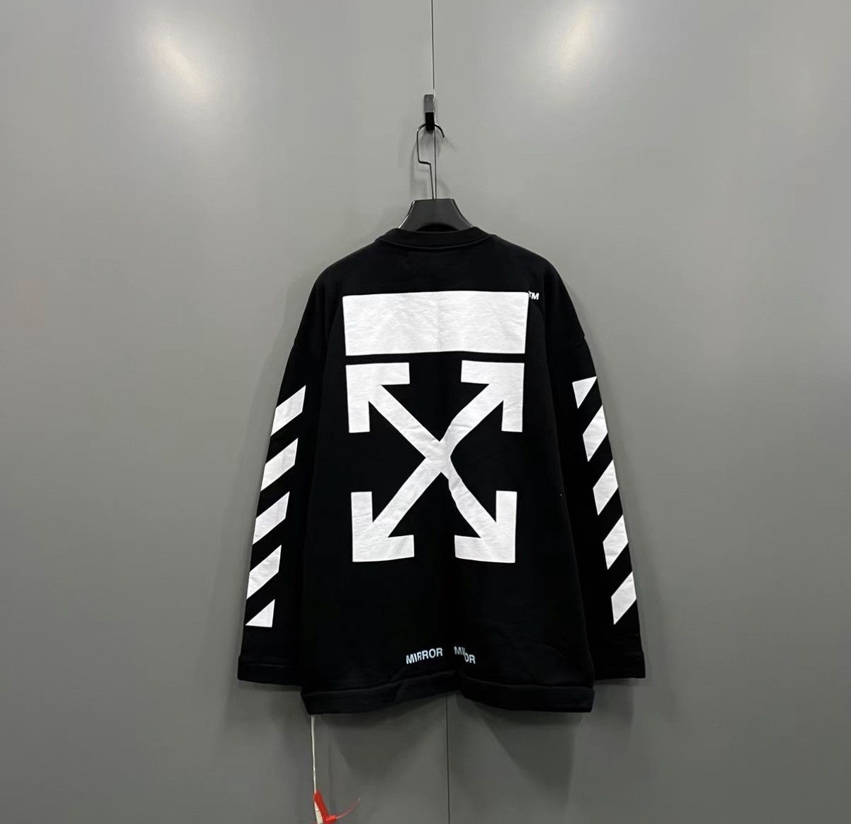 Off-White OFF-WHITE OW Pattern Print Arrow Sweatshirt J41 Size US M / EU 48-50 / 2 - 2 Thumbnail