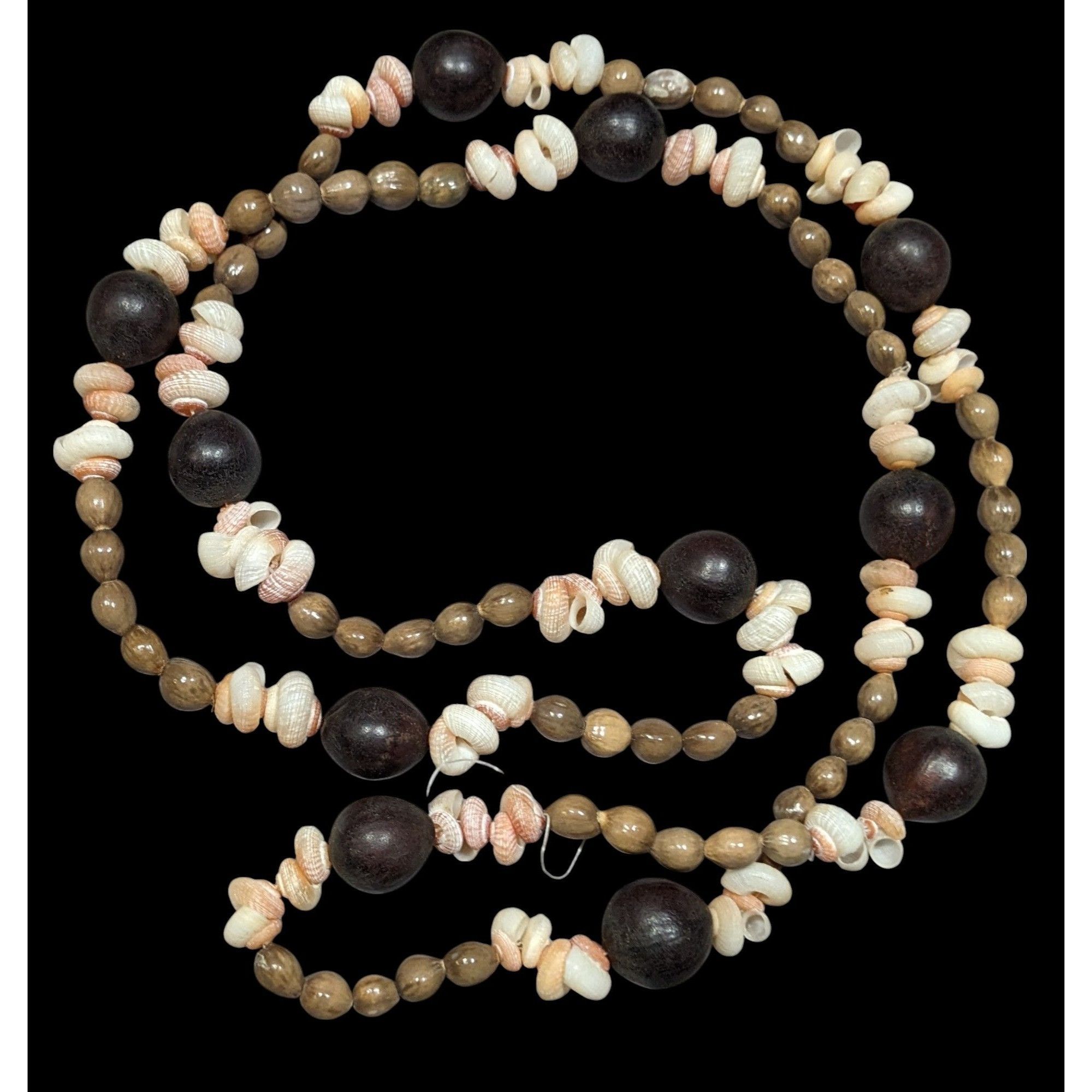 Other Summery Beach Themed Seed And Shell Beaded Necklace Size ONE SIZE - 1 Thumbnail