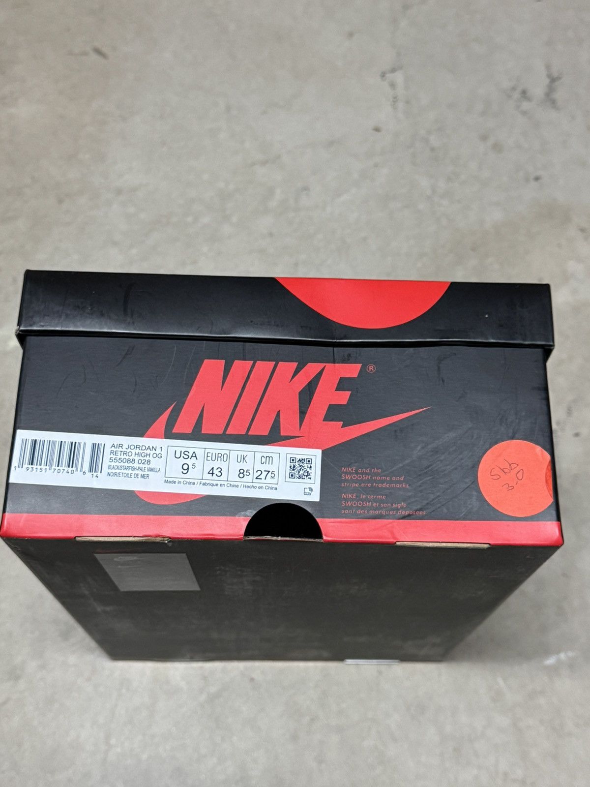 Jordan Brand × Nike Air Jordan 1 Retro High OG 'Shattered Backboard 3.0' Size US 9.5 / EU 42-43 - 9 Thumbnail