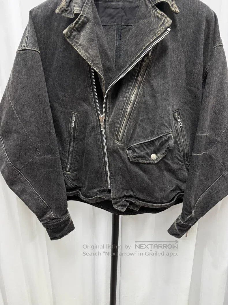 Julius Julius Distressed washed denim jacket Size US S / EU 44-46 / 1 - 4 Thumbnail