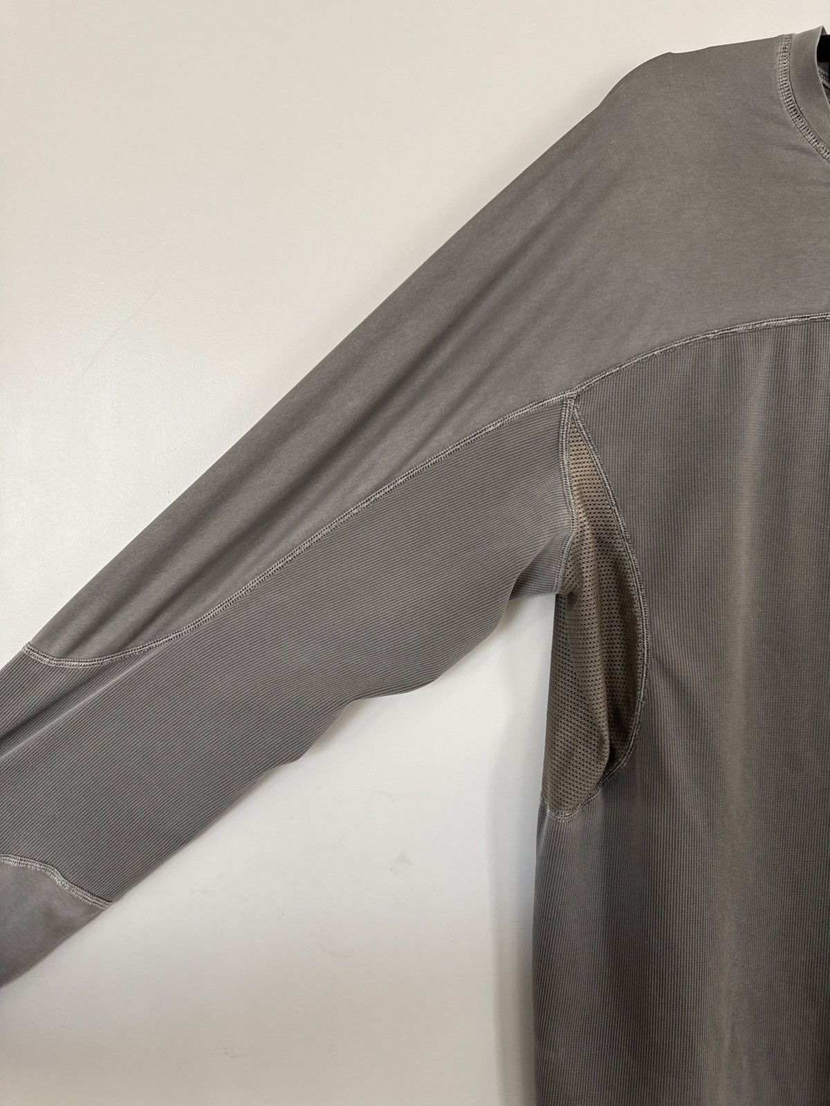 Satisfy Desert Auralite Longsleeve Tee - Mineral Graphite Size US S / EU 44-46 / 1 - 5 Thumbnail
