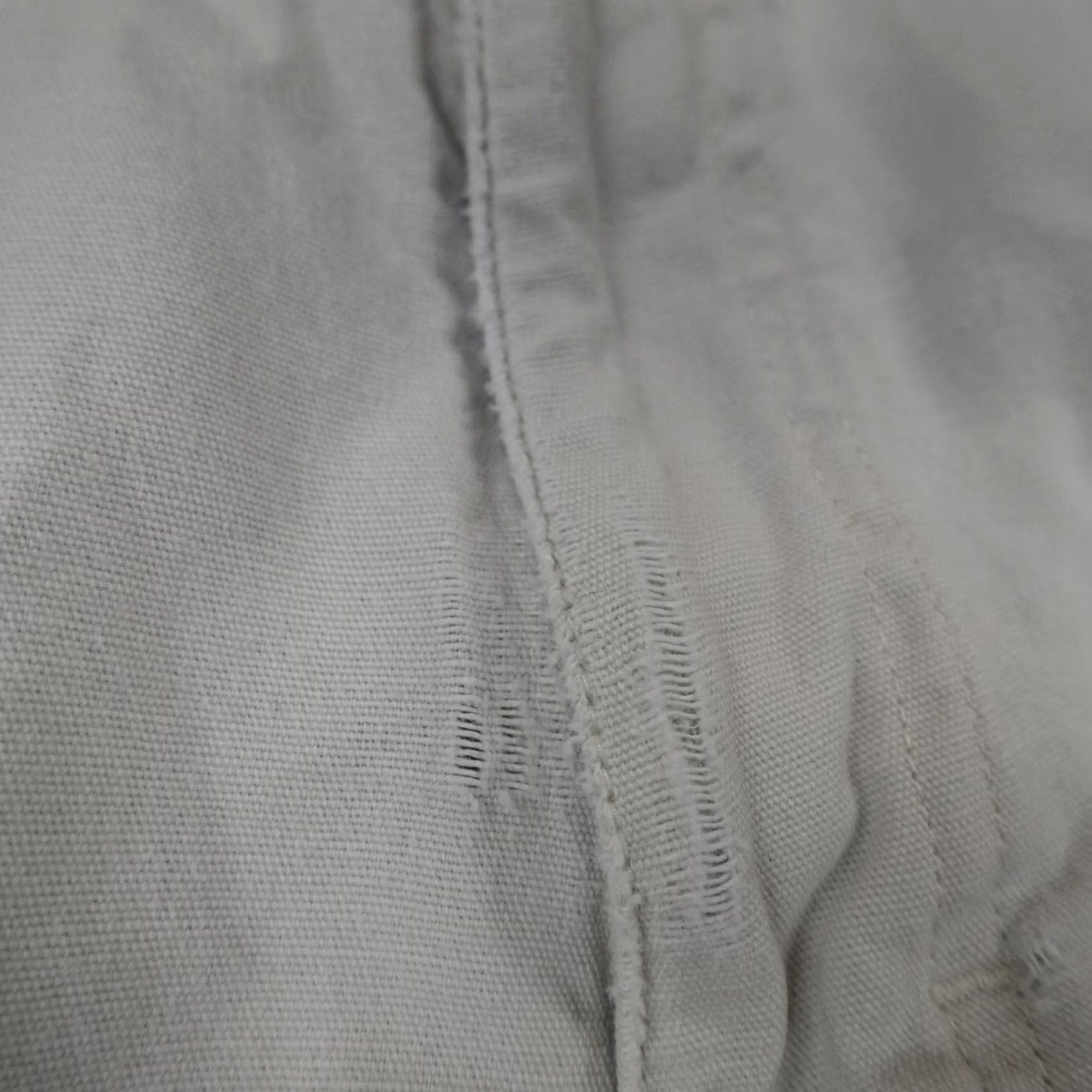 Polo Ralph Lauren Polo Ralph Lauren Chaps Shorts Mens 34 White Cargo Bermuda Casual Preppy 9" Mens Regular Short White Cargo Pocket, 9 Inseam, 34 Waist Size US 34 / EU 50 - 4 Thumbnail