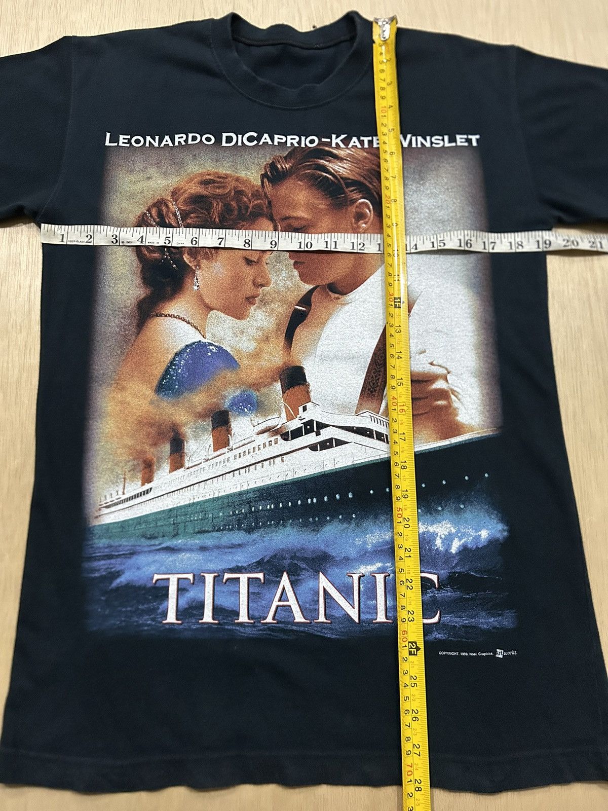 Vintage Vintage 1998 Titanic Leonardo Dicaprio Movie Tee Size US M / EU 48-50 / 2 - 7 Thumbnail