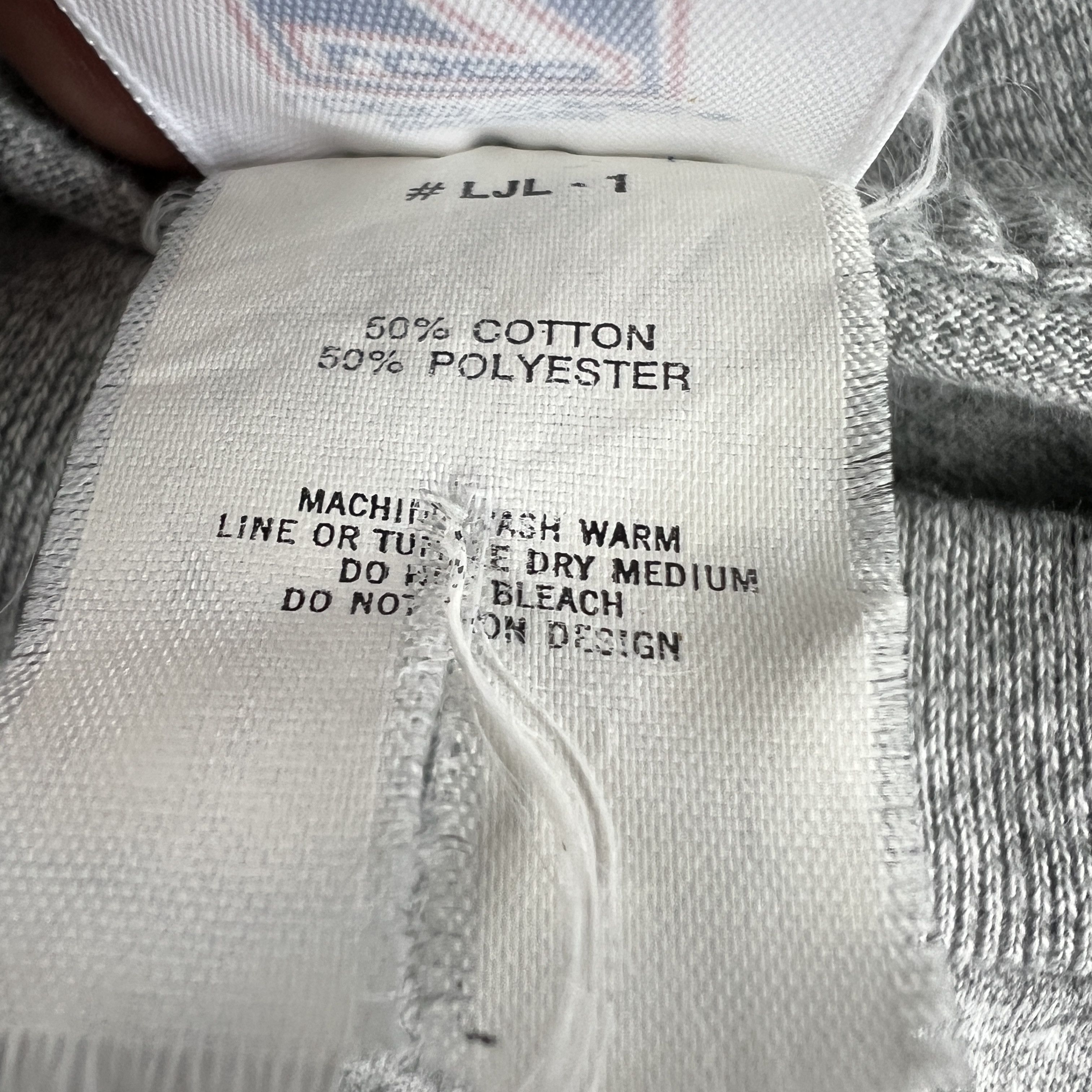 Logo 7 × NFL × Vintage VTG Logo 7 Chicago Bears Shirt Grey Faded Single Stitch Tee Size US S / EU 44-46 / 1 - 8 Thumbnail