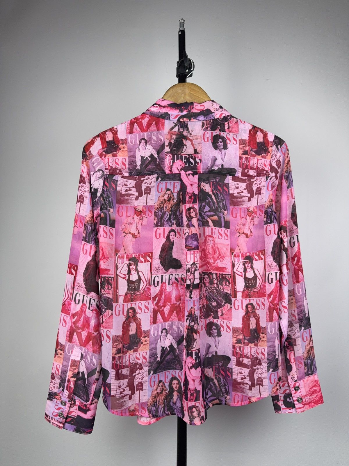 Guess Avant Garde Guess Pink All Over Magazine Print Mesh Shirt Size XS / US 0-2 / IT 36-38 - 6 Thumbnail