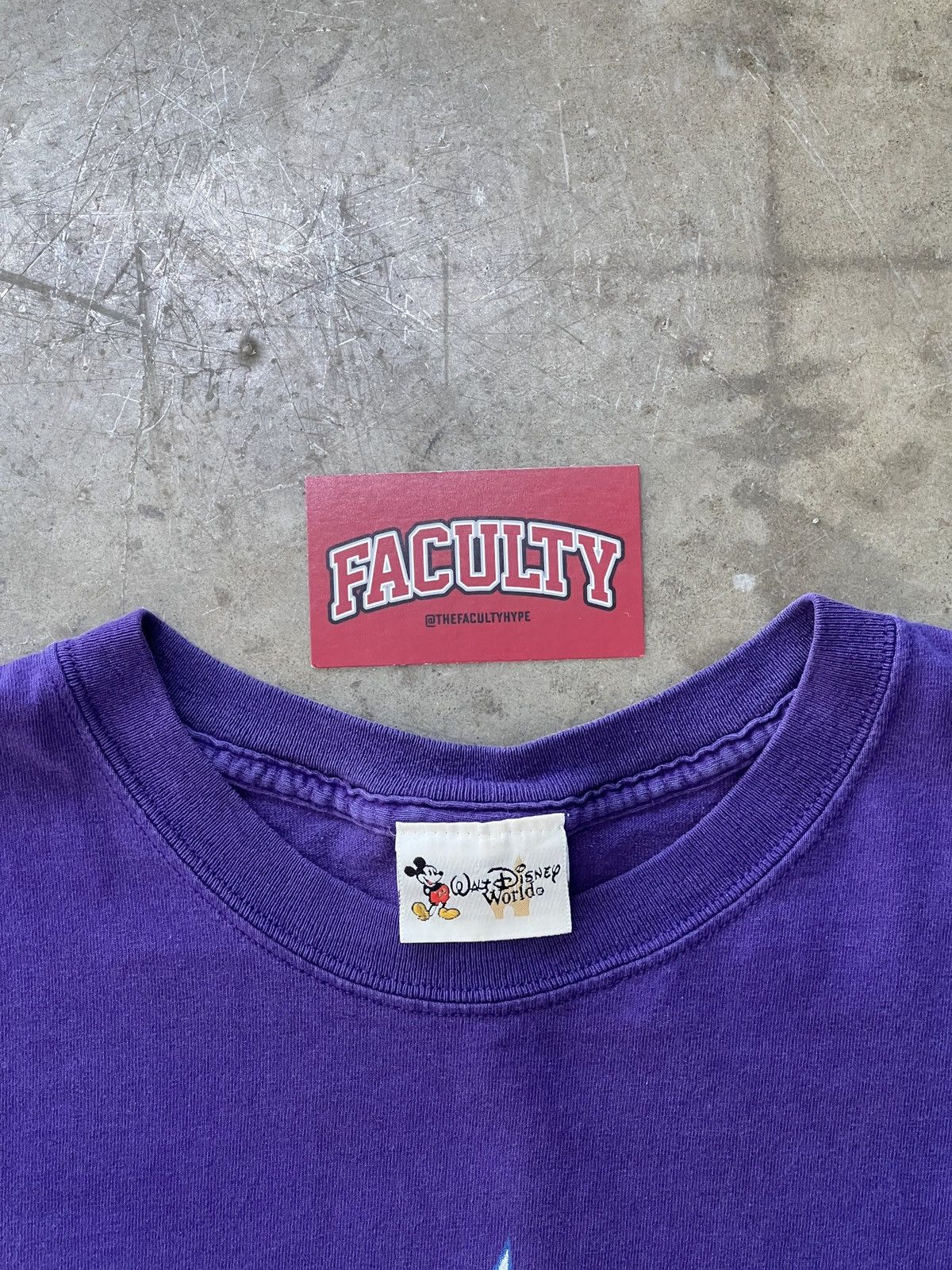 Disney × Vintage Vintage Early 2000s Tinker Bell Mood Tee Large Size US L / EU 52-54 / 3 - 3 Thumbnail