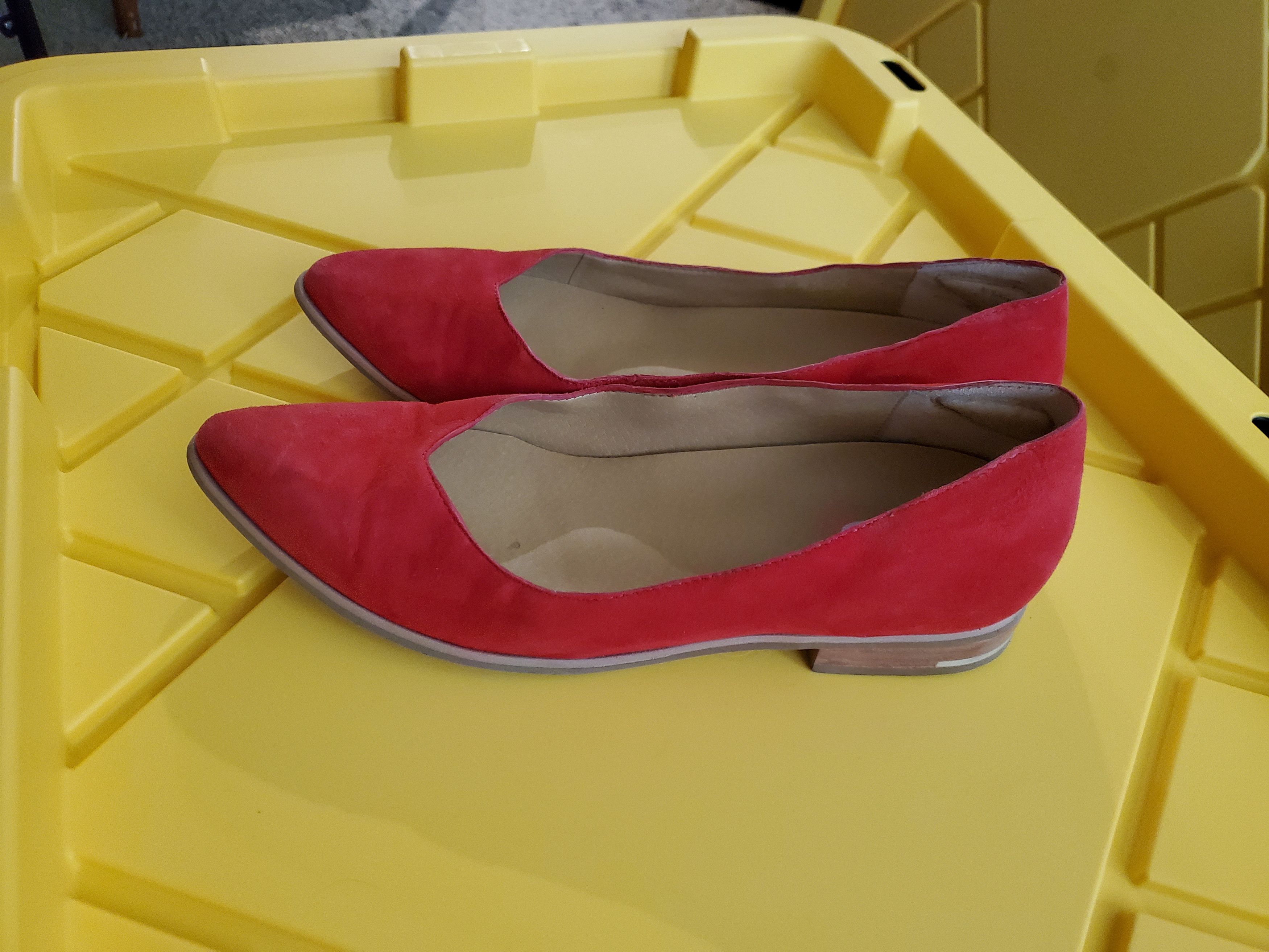 Other Dr. Scholl's comfort red suede leather flats w wooden heel Size US 8.5 / IT 38.5 - 6 Thumbnail