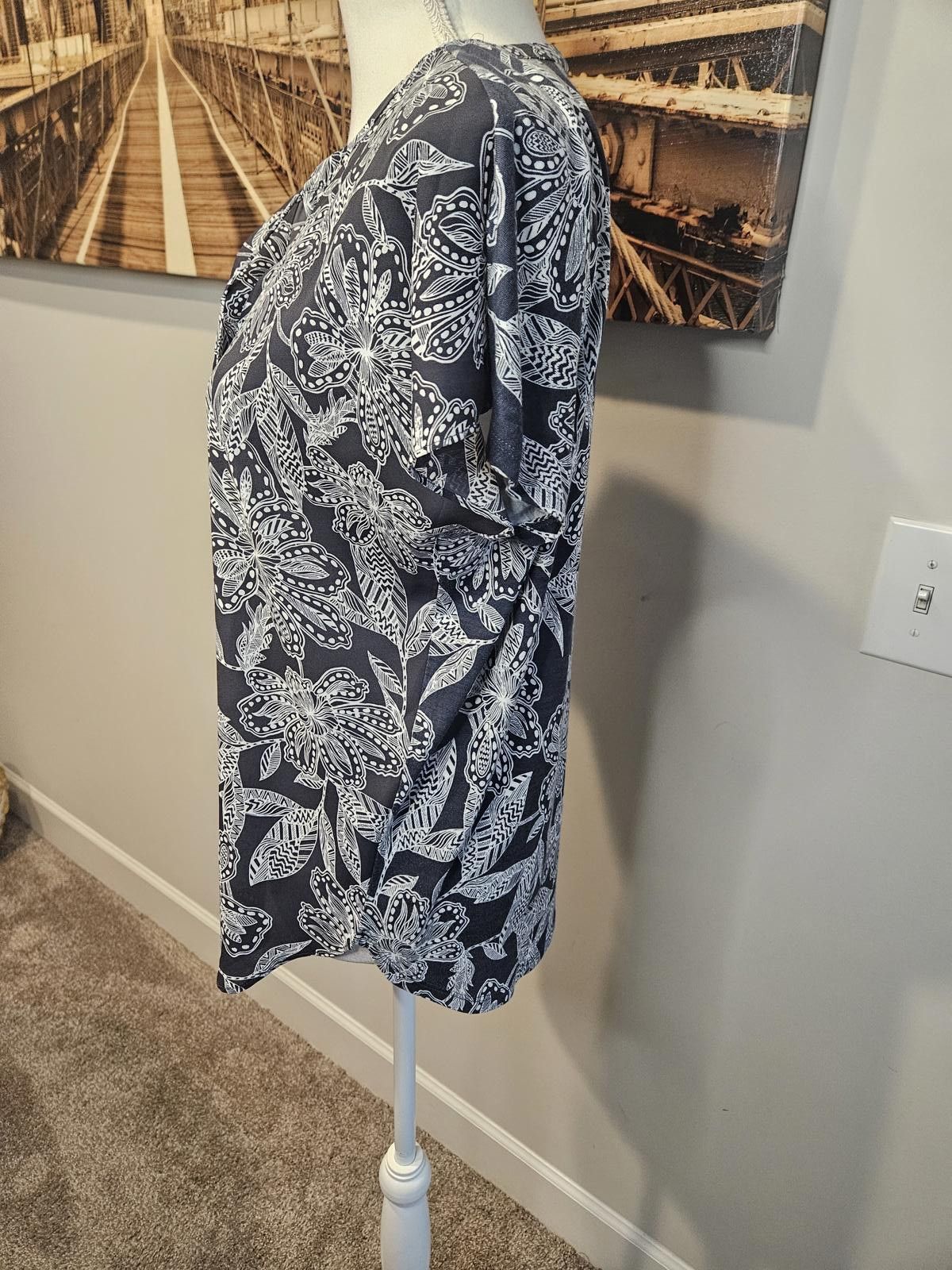 Designer Loft Stylish Cornflower Blue Floral Print Top #162 Size S / US 4 / IT 40 - 2 Thumbnail