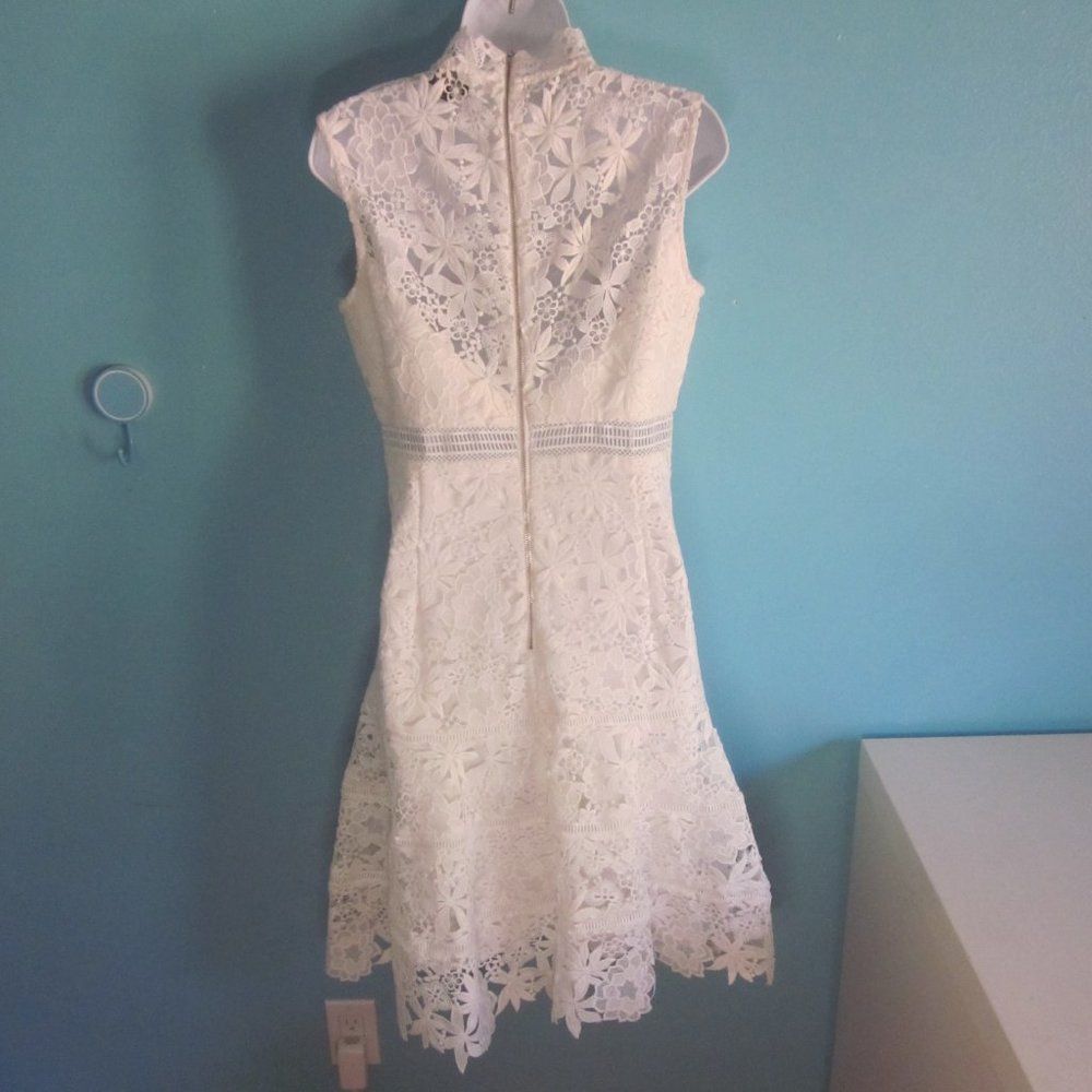 Other Bardot White Lace Dress Size 8 US Size M / US 6-8 / IT 42-44 - 2 Thumbnail