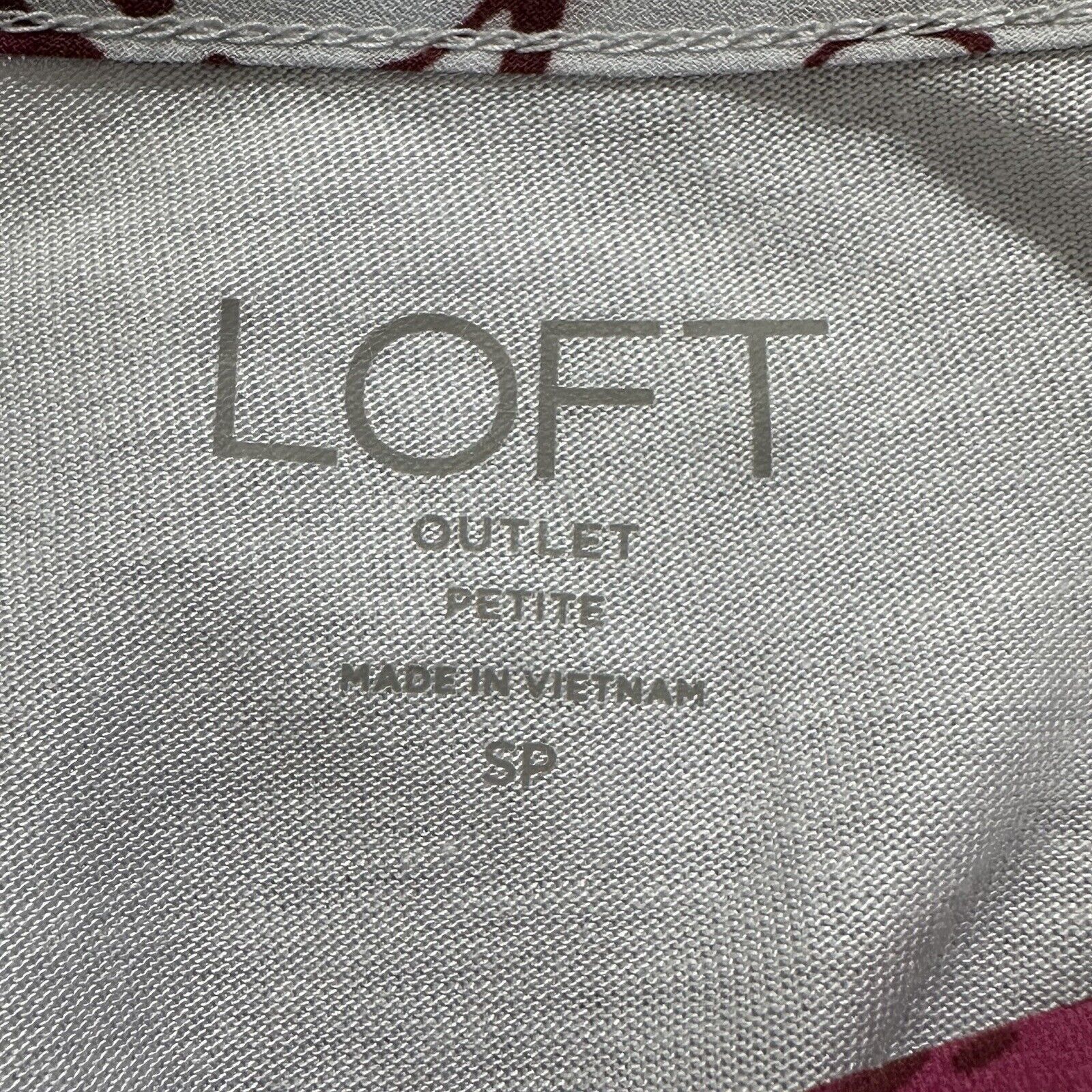 Loft LOFT Outlet Women's Petite Small V-Neck Top Knit + Woven Size S / US 4 / IT 40 - 3 Thumbnail