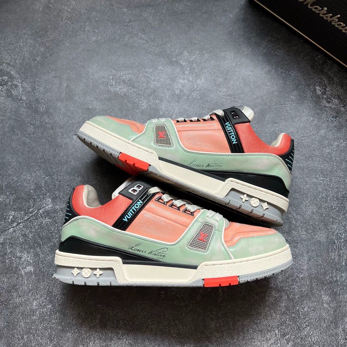 Louis Vuitton Louis Vuitton Training Green Lowtop Sneakers 41 Men Size US 8.5 / EU 41-42 - 1 Thumbnail