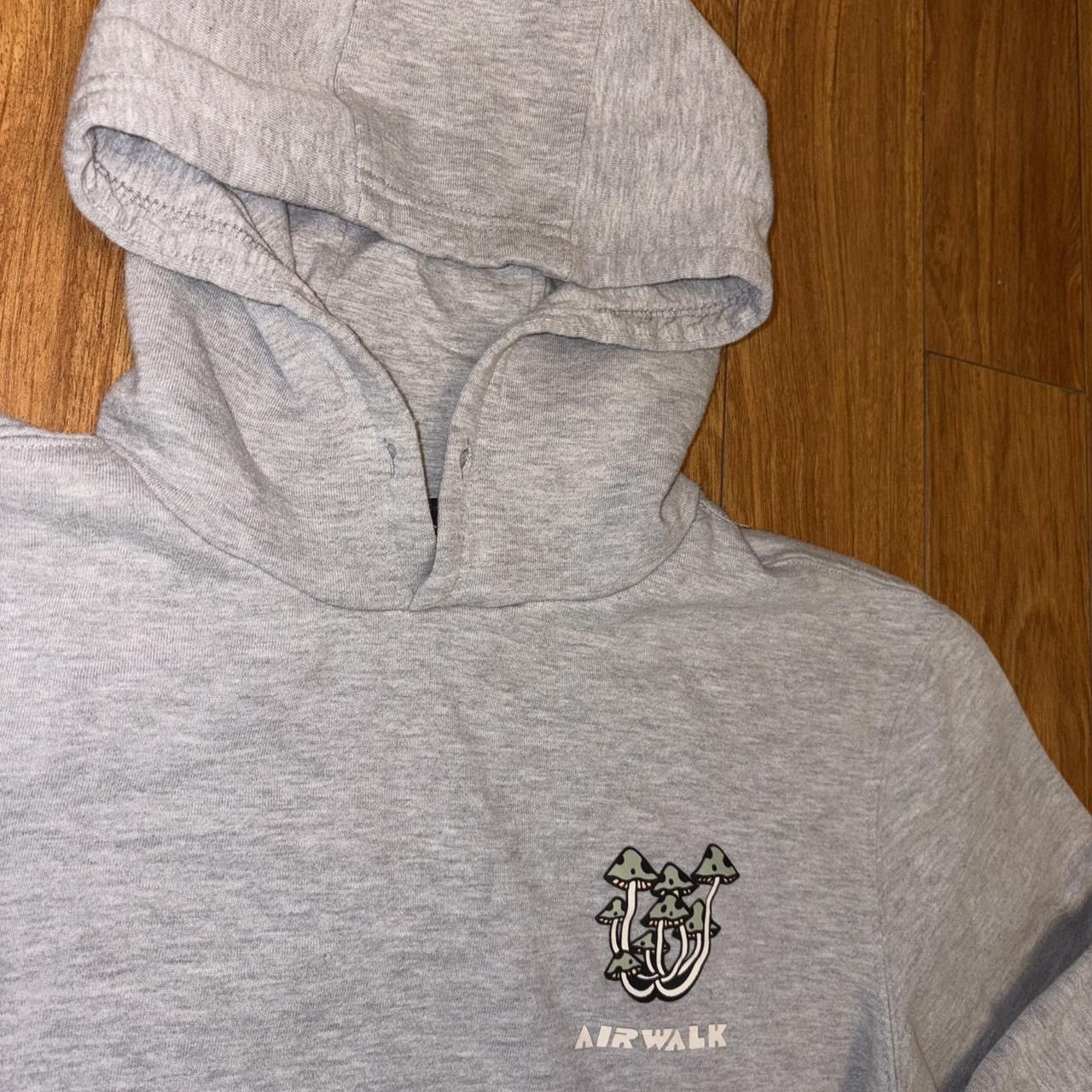 Airwalk Airwalk grunge skater hoodie with skulls and mushrooms Size US M / EU 48-50 / 2 - 5 Thumbnail
