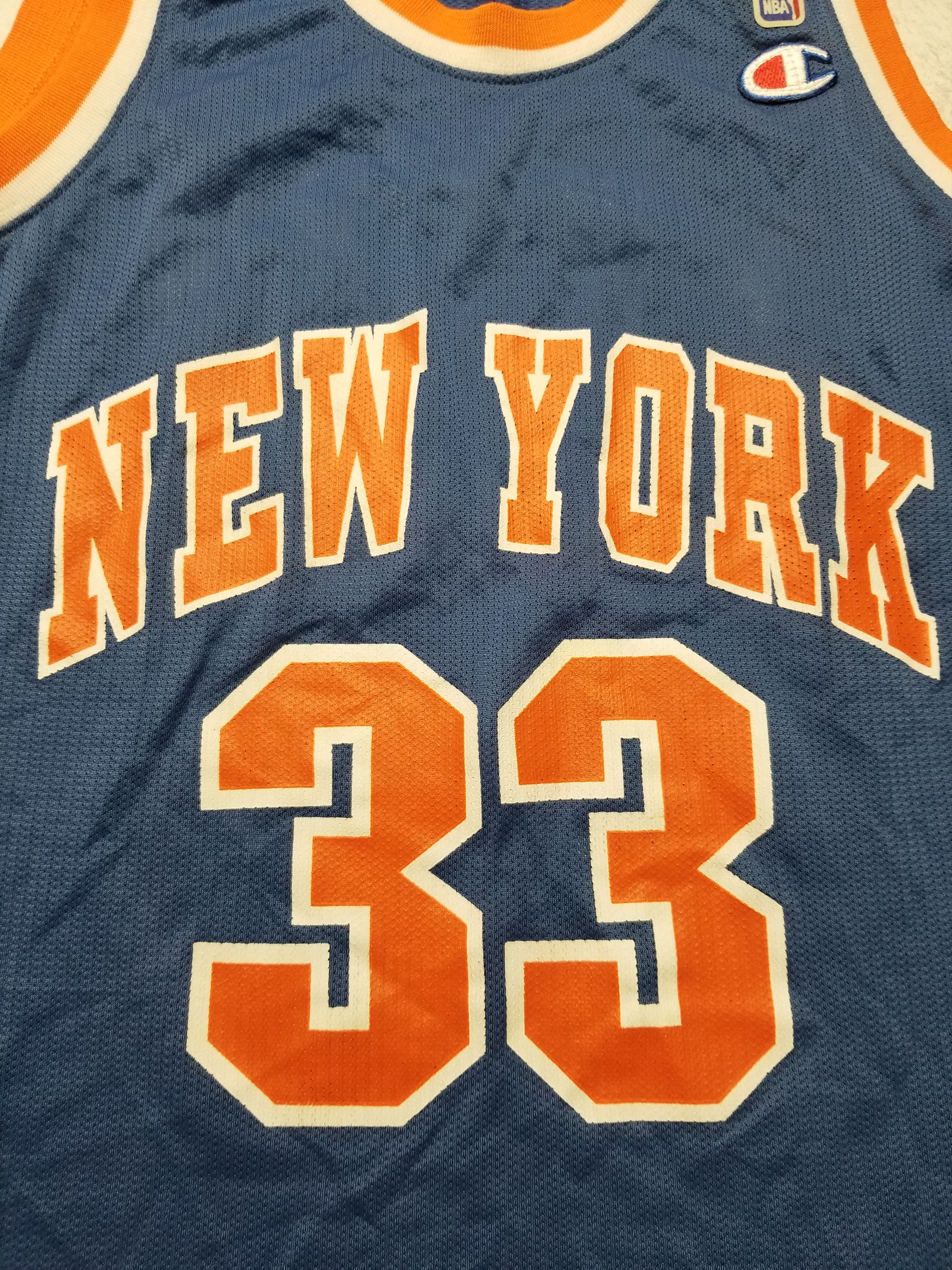 Champion NEW YORK KNICKS PATRICK EWING JERSEY CHAMPION NBA Euro Cut Size US S / EU 44-46 / 1 - 4 Thumbnail