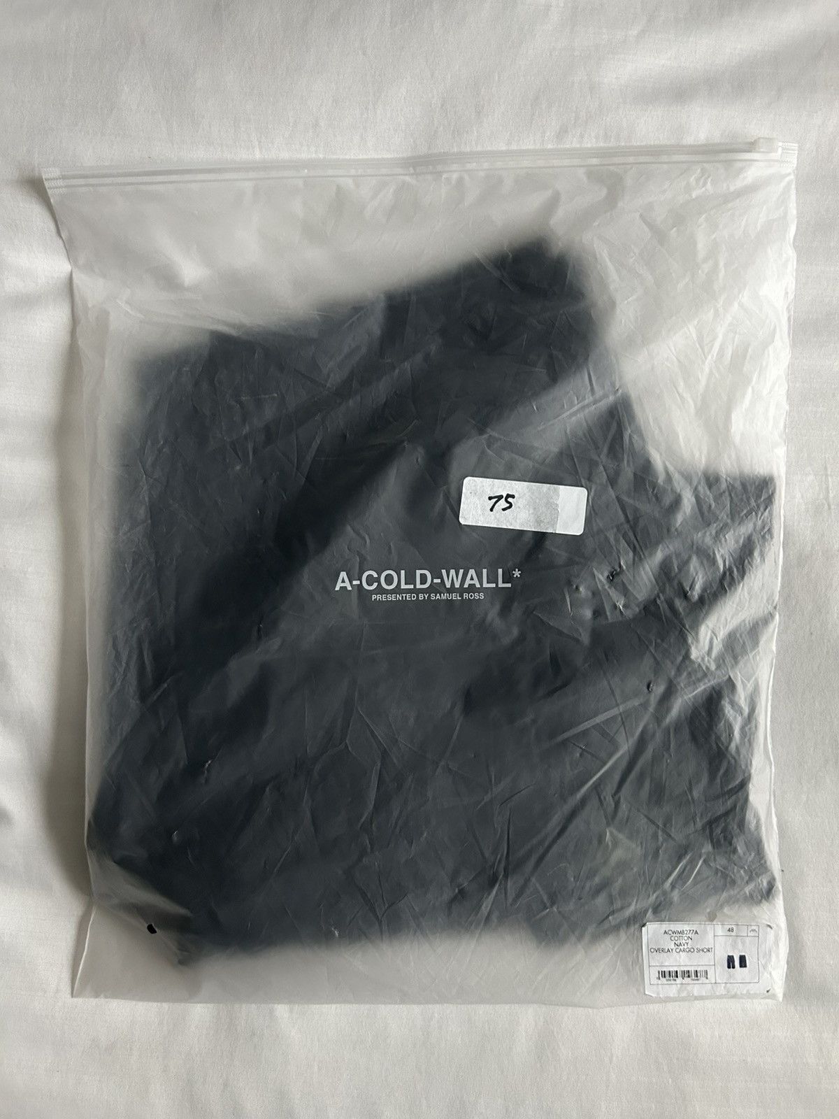 A-COLD-WALL* A Cold Wall Overlay Cargo Shorts ACW Cotton Samuel Ross Navy Size US 33 - 10 Thumbnail