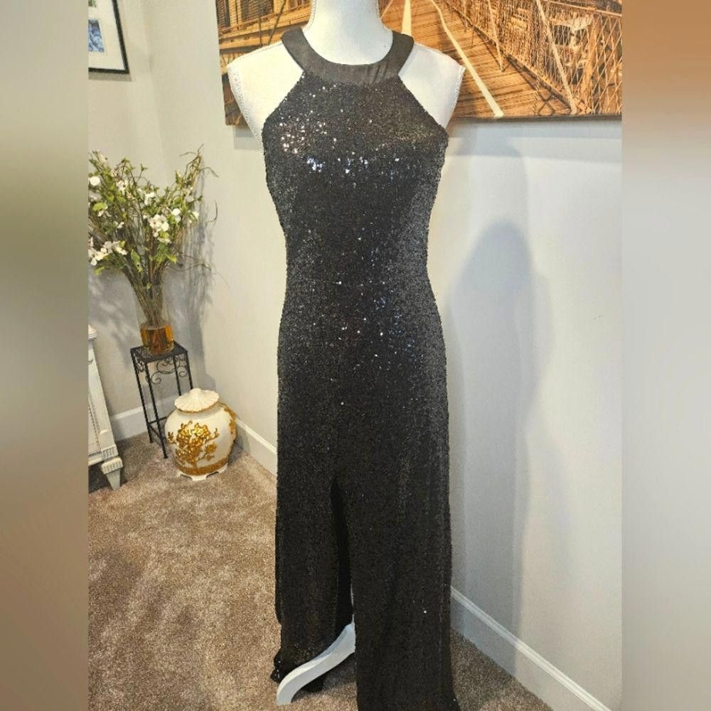 Shelby Halter Sequin Top Shelby Halter Sequin Top
