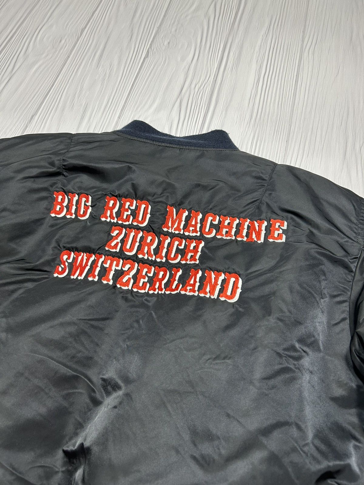 Alpha Industries Vintage Alpha Industries MA-1 Big Red Machine Custom Bomber Size US XL / EU 56 / 4 - 4 Thumbnail
