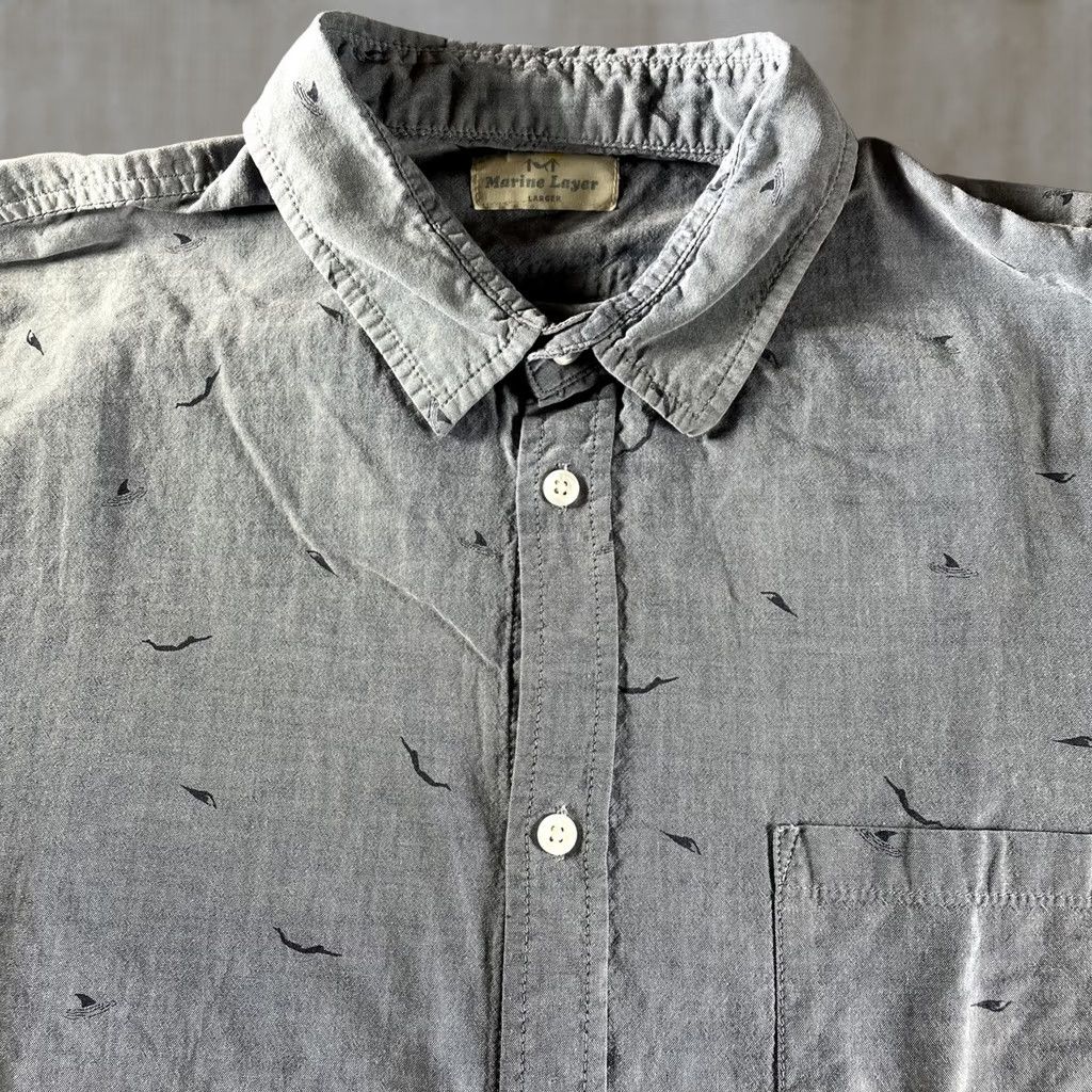 Marine Layer Marine Layer Shirt Mens Large Gray Short Sleeve Button Front Bird Print Seagull Size US L / EU 52-54 / 3 - 1 Thumbnail