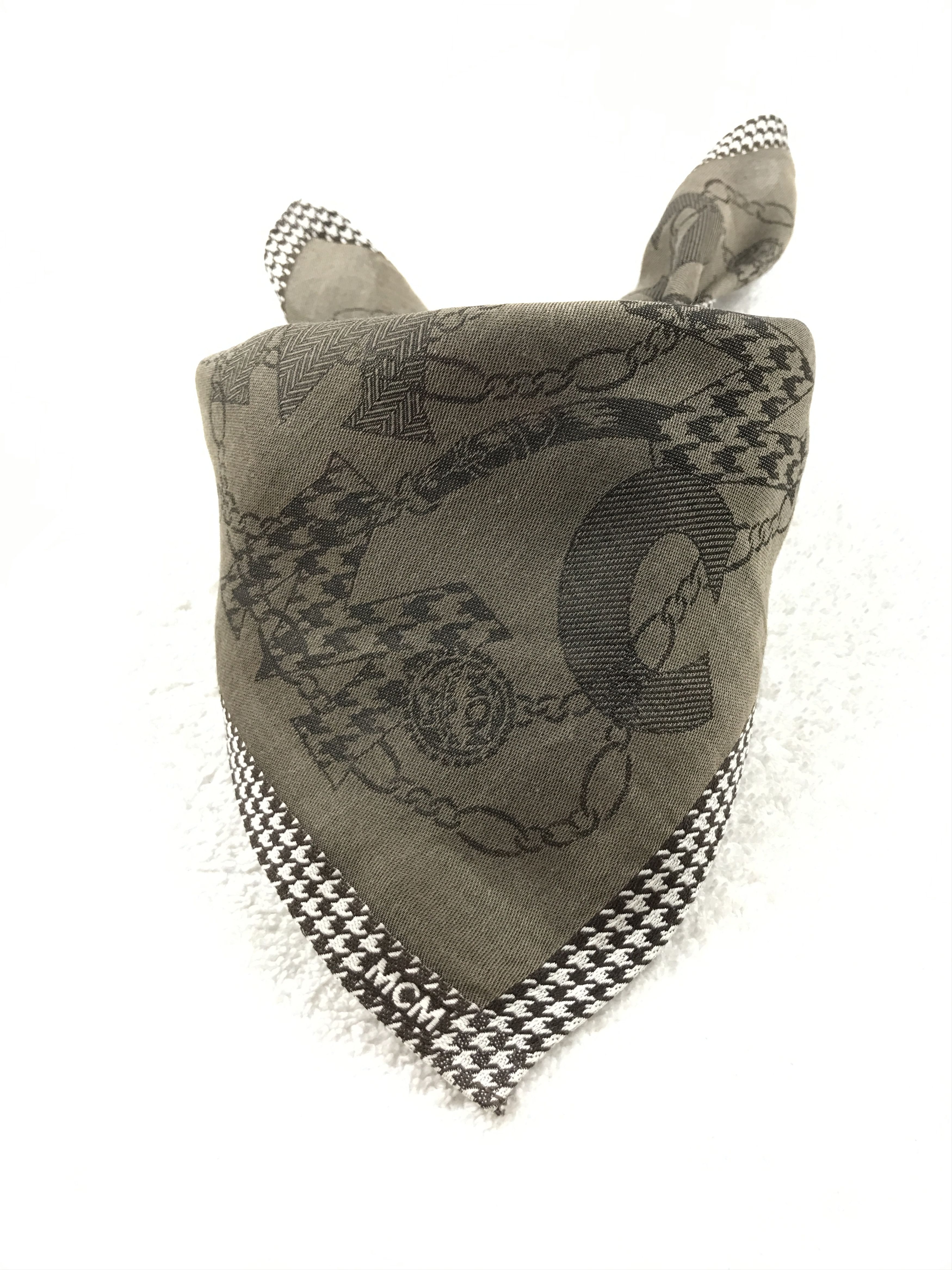 Designer × MCM × Vintage Vintage MCM Embroidery Bandana Neckerchief Handkerchief Size ONE SIZE - 3 Thumbnail