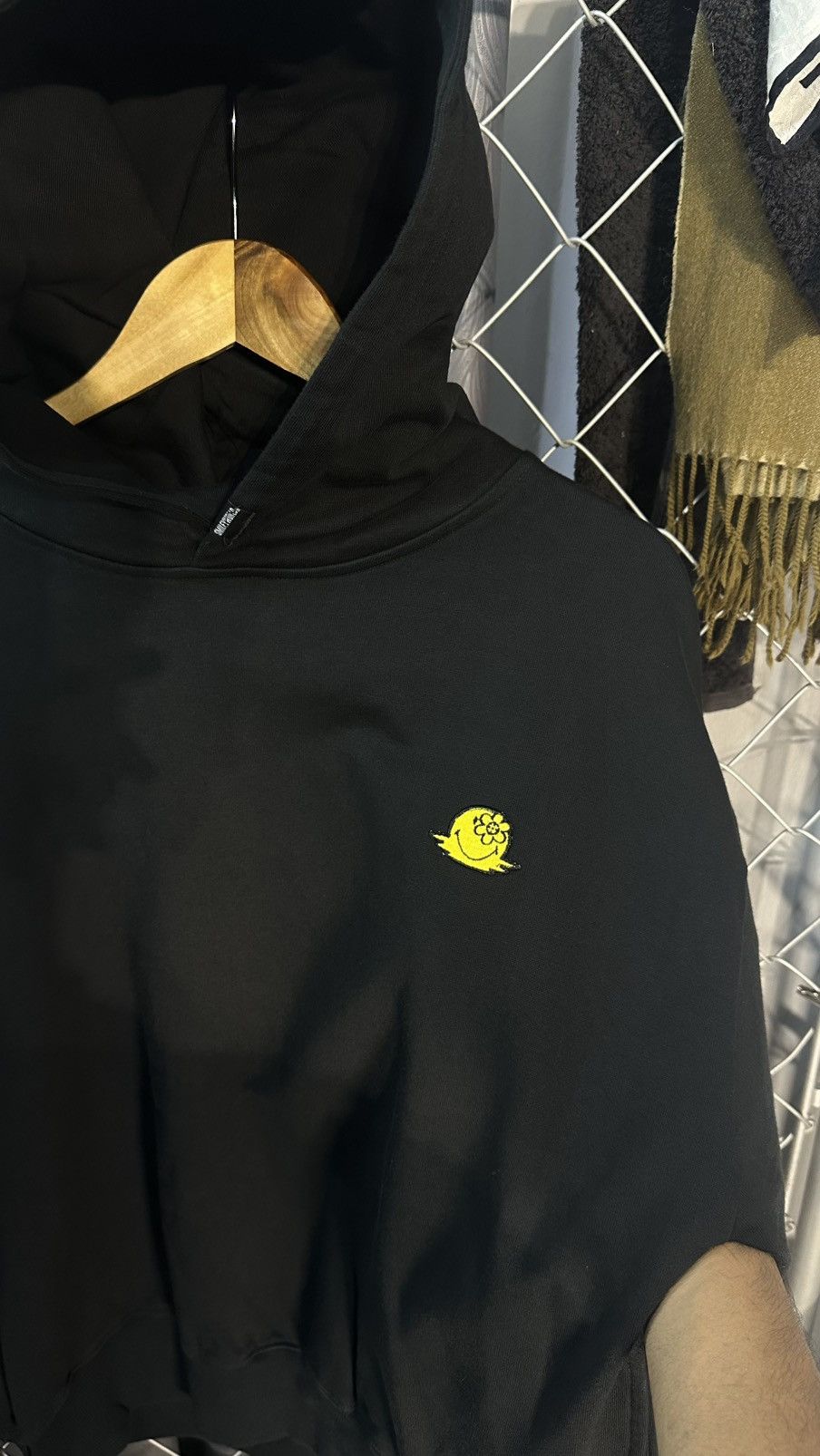 Other WATER THE PLAN (WTP) SMILEY POPSICLE PARODY ICE CREAM HOODIE Size US M / EU 48-50 / 2 - 4 Thumbnail