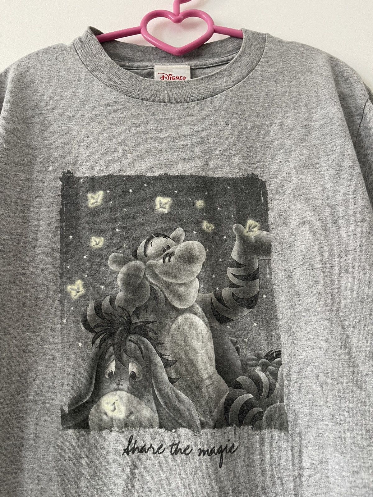 Disney Rare 90s Vintage DISNEY POOH TIGGER EEYORE Share The Magic Size US S / EU 44-46 / 1 - 2 Thumbnail