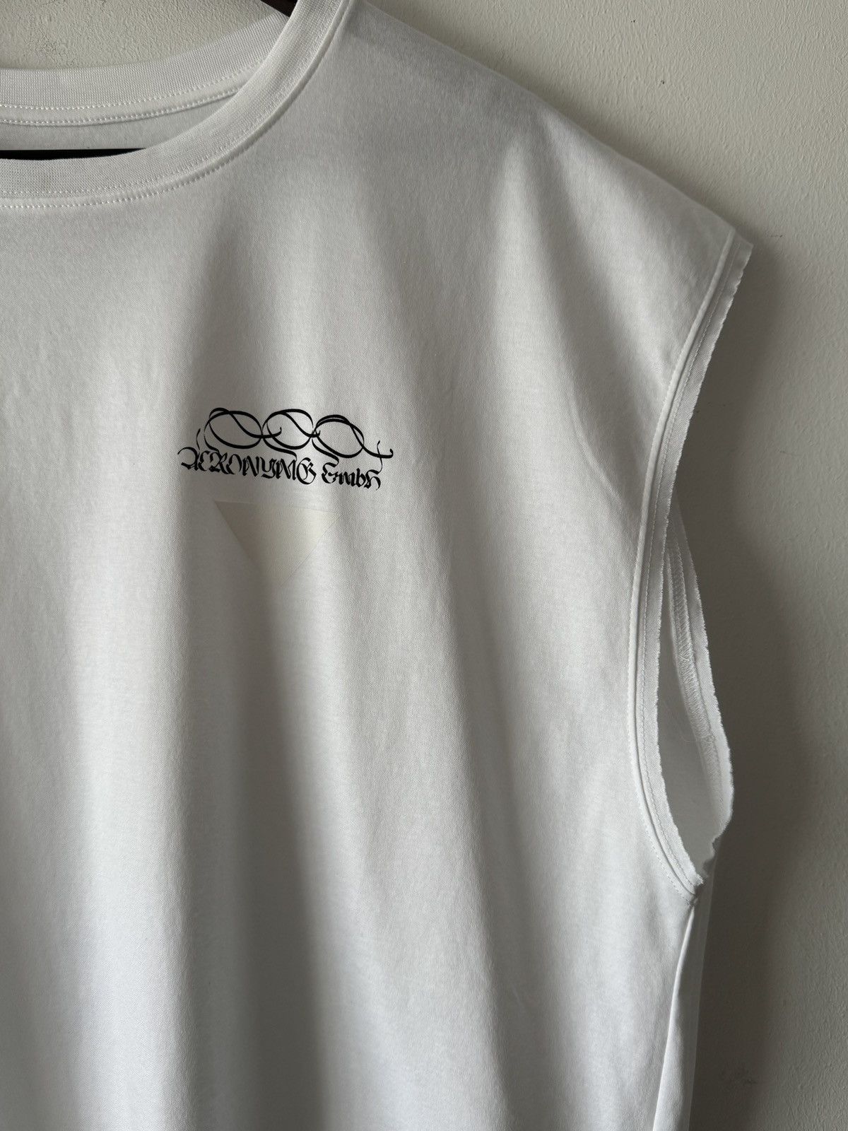 Acronym 🔥🔥 Acronym White Tank Top Size US M / EU 48-50 / 2 - 3 Thumbnail