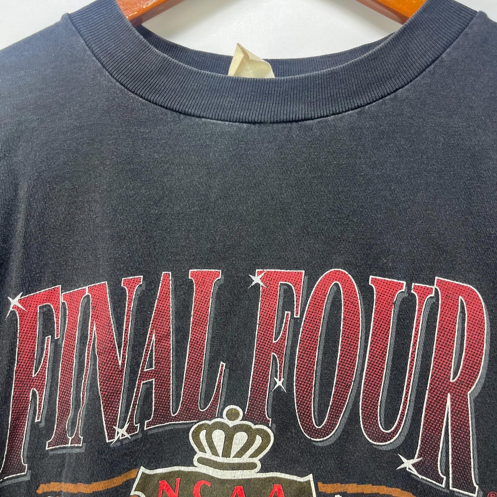 Other Vintage 90s NCAA Final Four Basketball T-Shirt XL Charlotte Size ONE SIZE - 3 Thumbnail