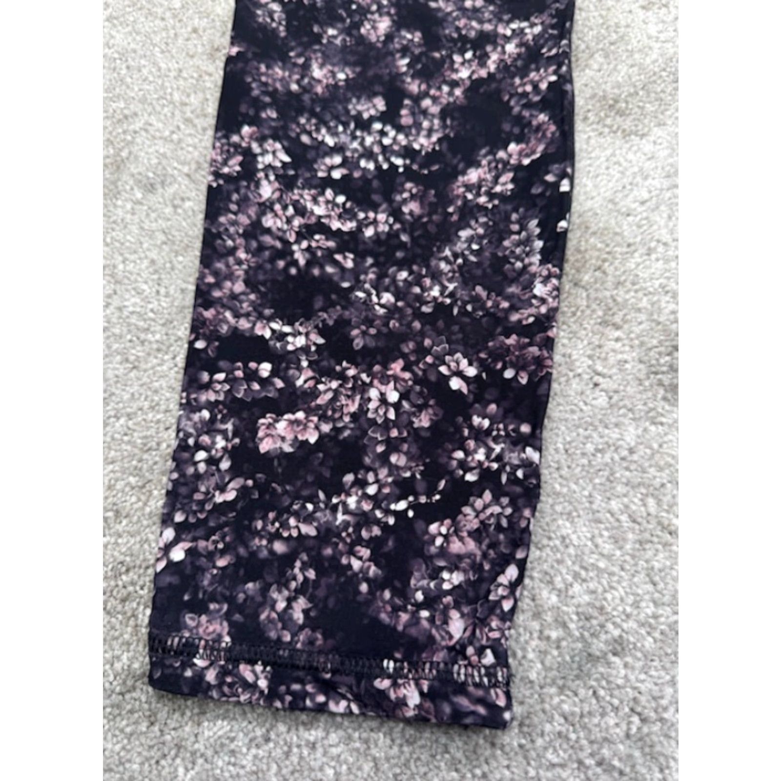 Vintage Calia by Carrie Underwood Leggings Women's Large Floral Pocket CALIA Leggings Black Floral 90s? 6277 Size 36" / US 14 / IT 50 - 2 Thumbnail