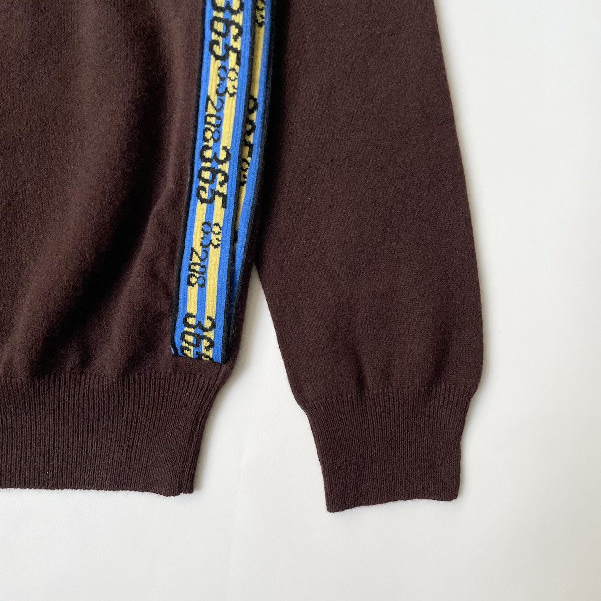 Comme des Garcons A/W 05 Hidden Pockets Sweater Size US M / EU 48-50 / 2 - 10 Thumbnail