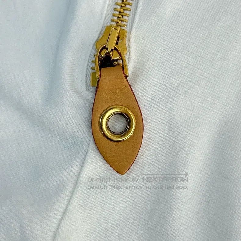 Louis Vuitton Louis Vuitton White shoulder zipper chain short sleeve Size S / US 4 / IT 40 - 8 Thumbnail