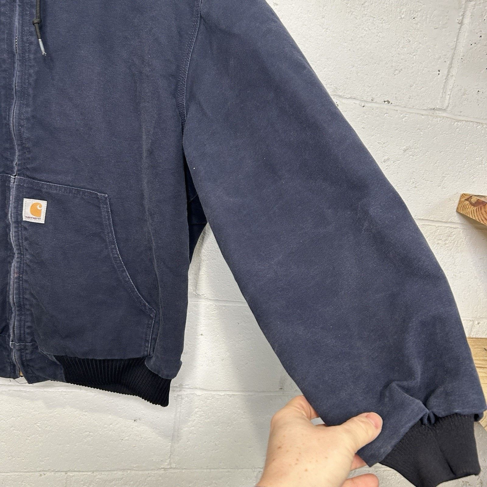 Carhartt Carhartt Quilted Hooded Active Jacket “Dark Navy” J140 DNY Size US XL / EU 56 / 4 - 9 Thumbnail