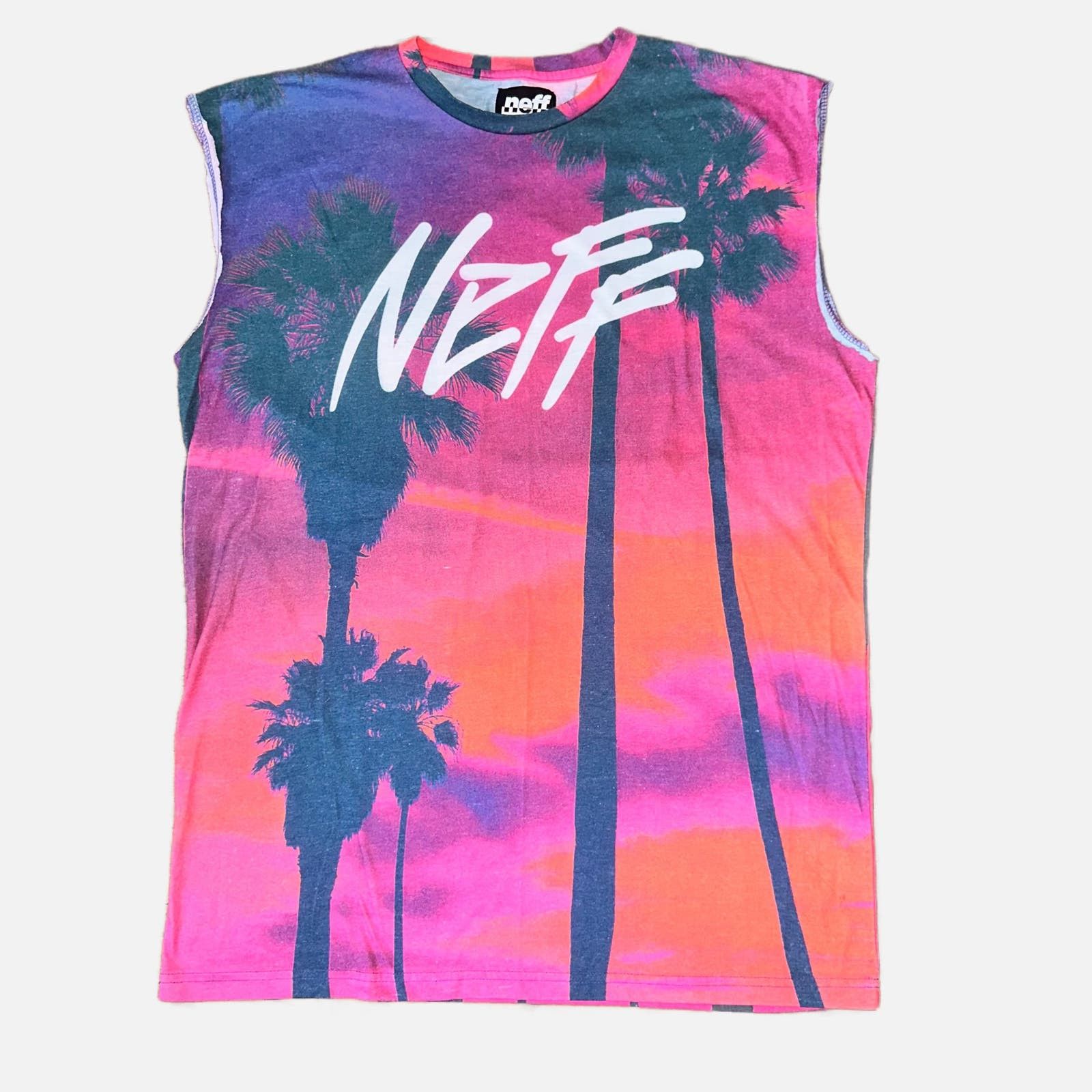 Neff, Tops