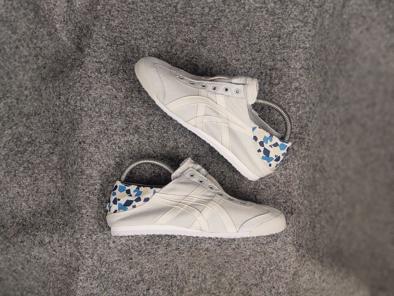 Asics Vtg Japan Asics onitsuka tiger Mules Sneakers Canvas Shoes Size US 5 / EU 37 - 1 Thumbnail