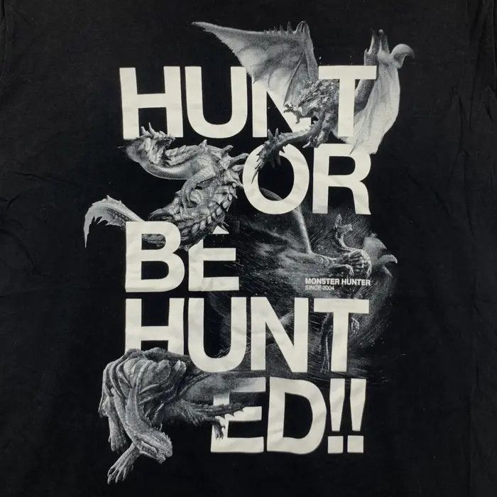 Uniqlo UNIQLO x MONSTER HUNTER 10th Anniversary Tee Shirt Size US M / EU 48-50 / 2 - 5 Thumbnail