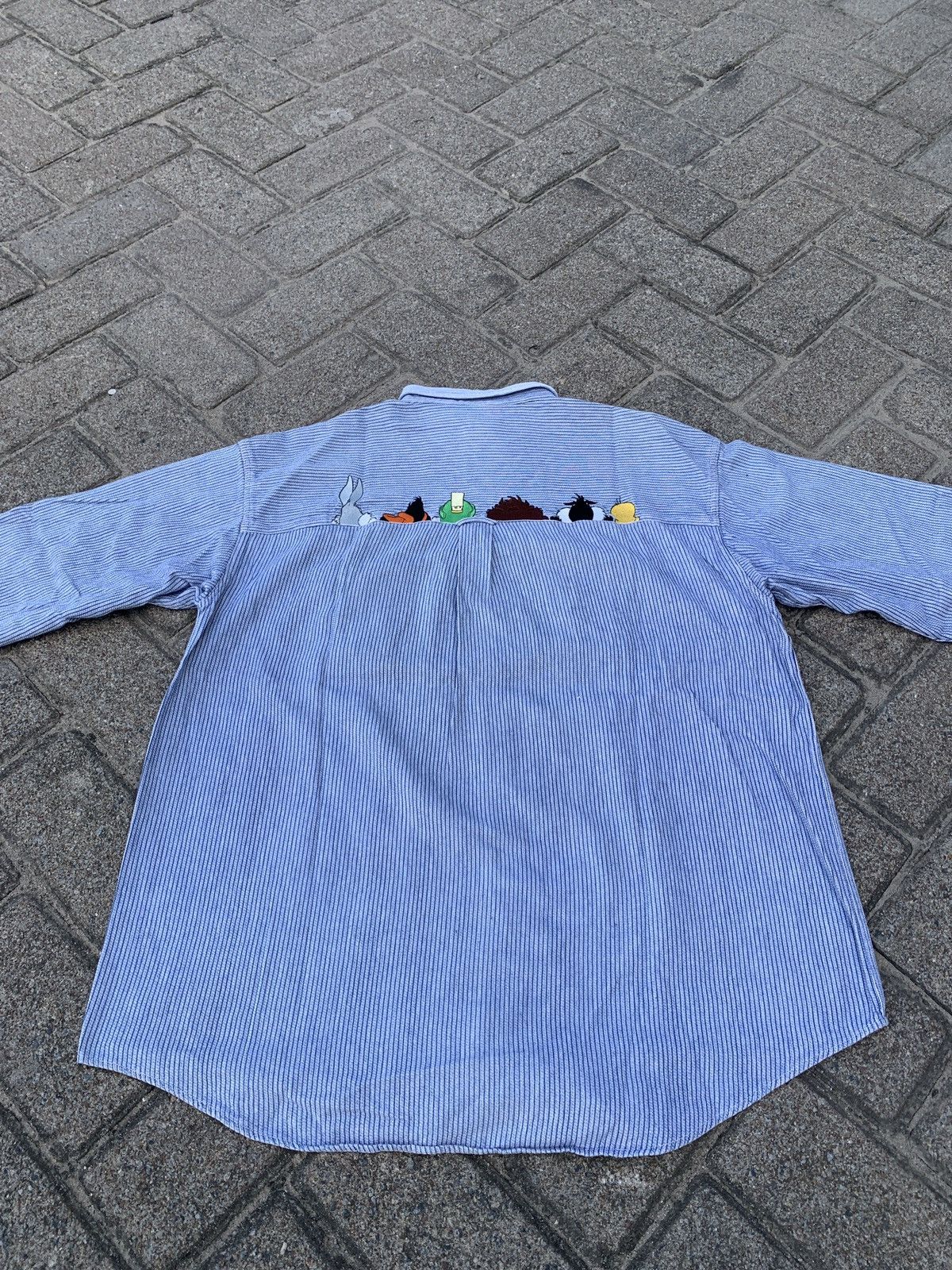 Warner Bros Vintage Warner Bros Button Down Shirt Embroidery Size US L / EU 52-54 / 3 - 7 Thumbnail