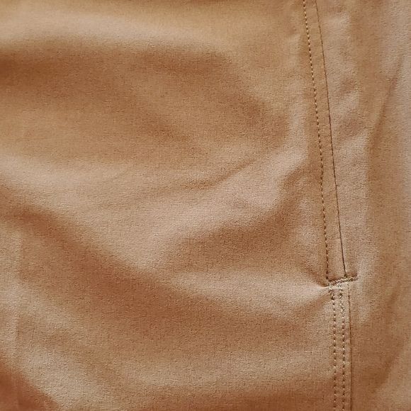 Kuhl Kuhl Freeflex 8" inseam Sage Zip Pockets Sz. XL Shorts NWT Size 36" / US 14 / IT 50 - 2 Thumbnail