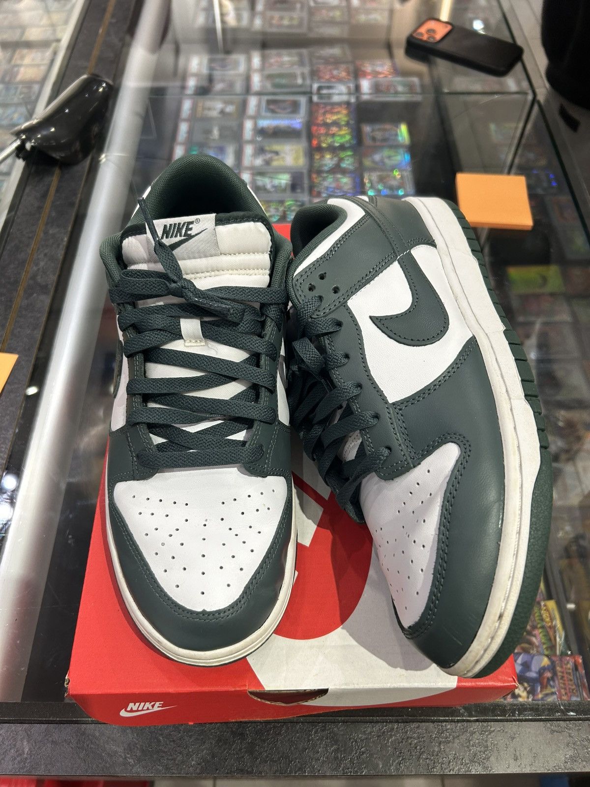 Nike Nike Dunk Low Vintage Green Size US 10.5 / EU 43-44 - 1 Thumbnail