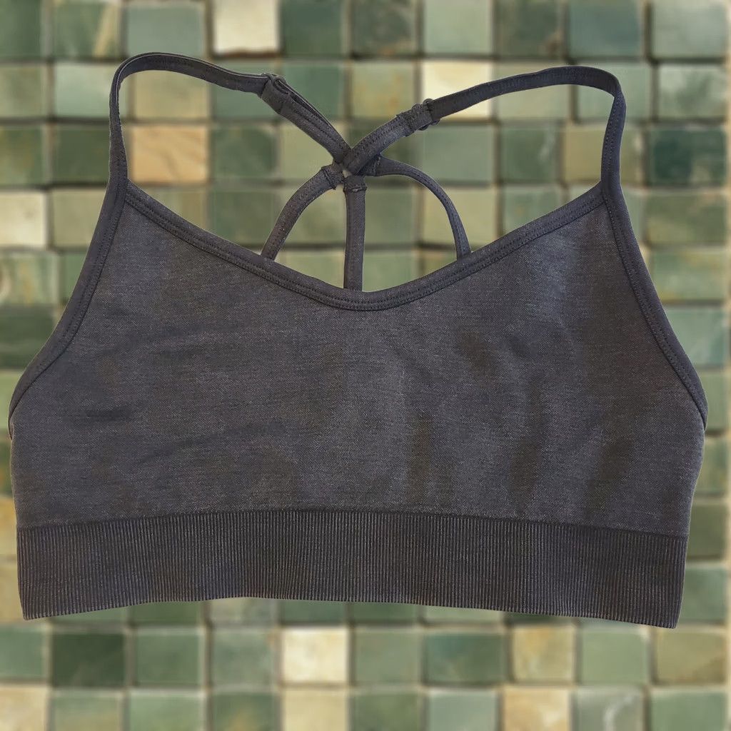 Vintage Aerie Offline Sports Bra Womens Medium Gray Racerback Yoga Gym Athleisure Size ONE SIZE - 1 Thumbnail