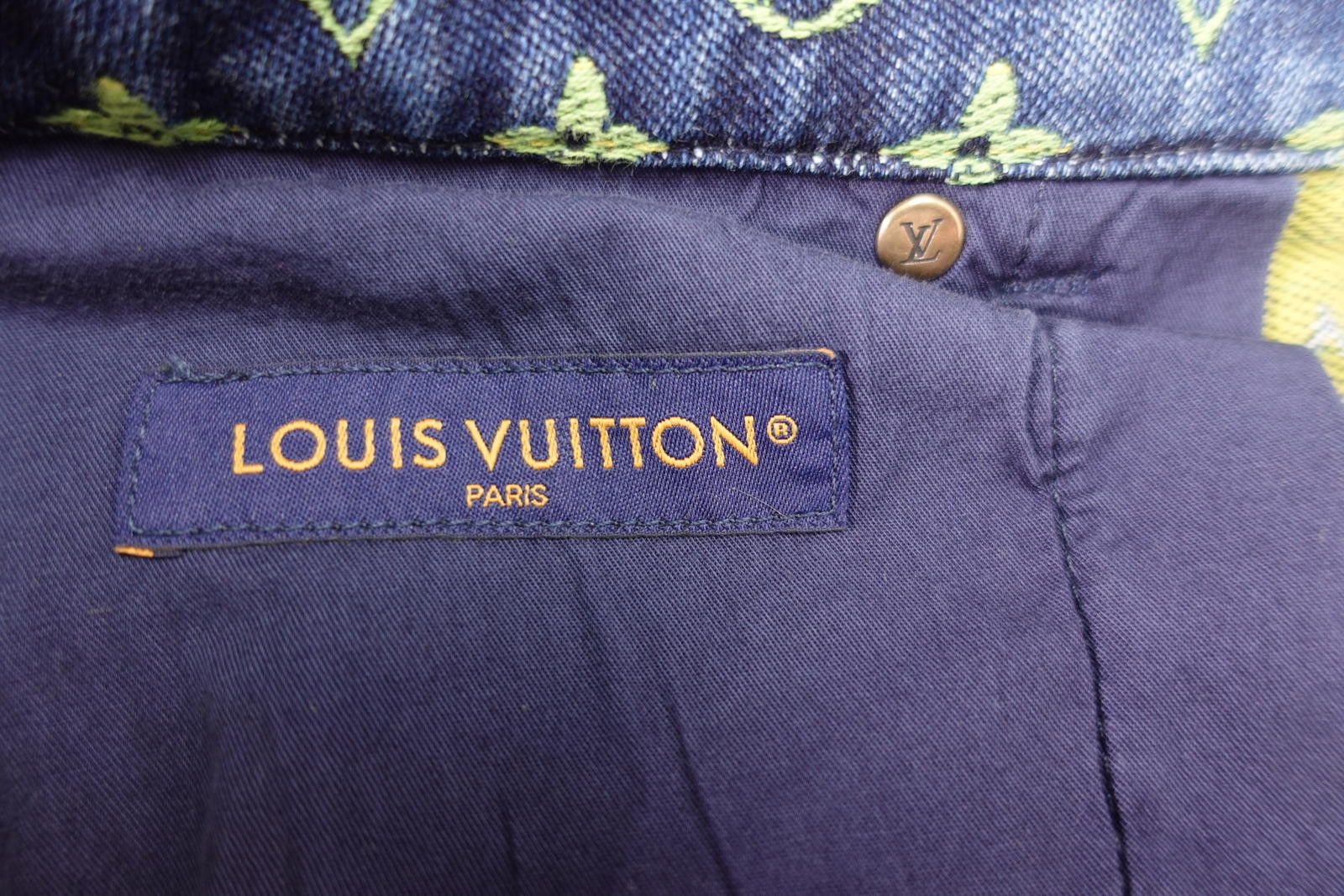 Louis Vuitton Louis Vuitton Rainbow Monogram Denim Shorts in Dark Wash Size US 34 / EU 50 - 11 Thumbnail