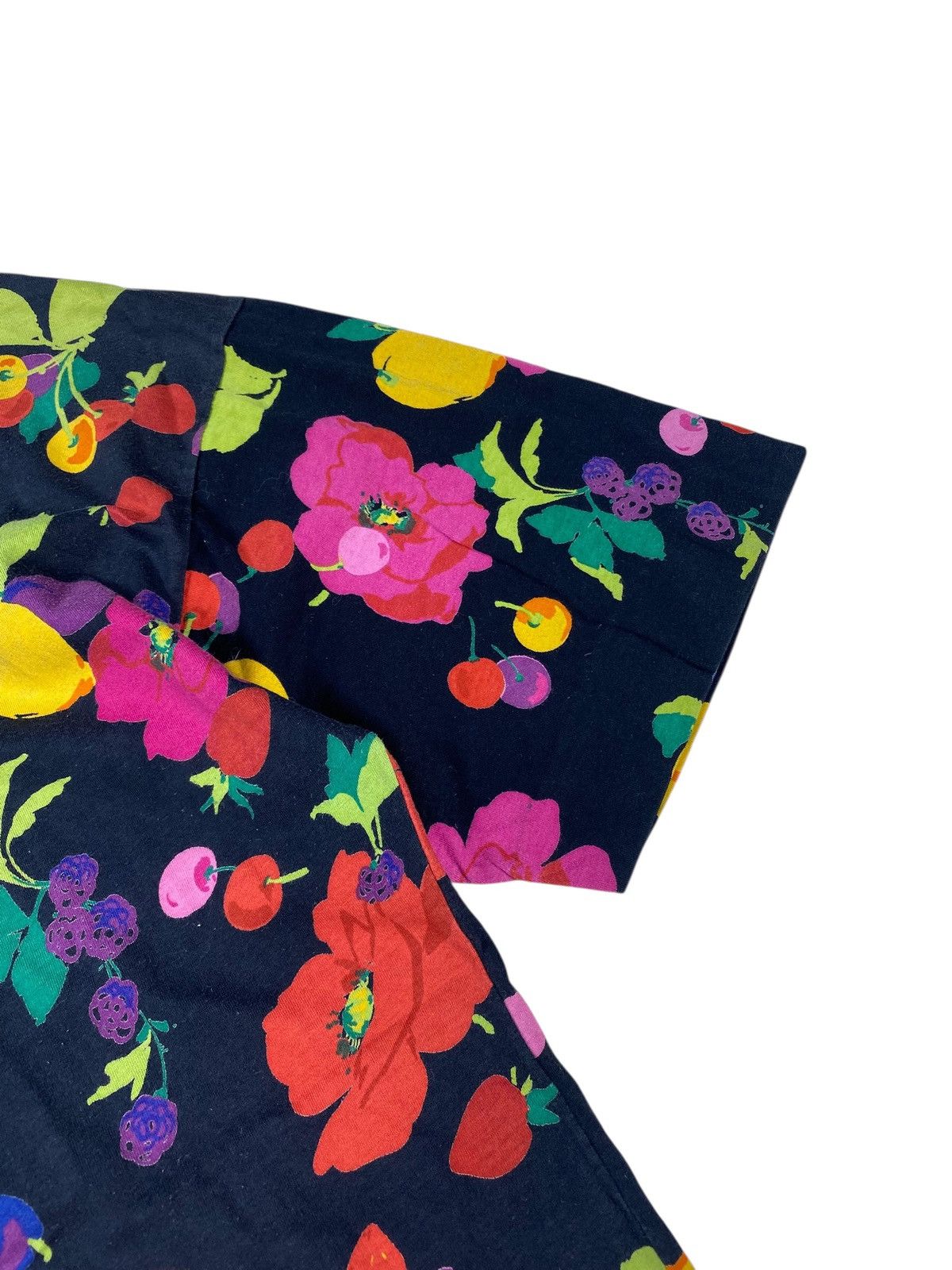 Gucci Vintage Gucci Flower Tee Size US M / EU 48-50 / 2 - 14 Thumbnail