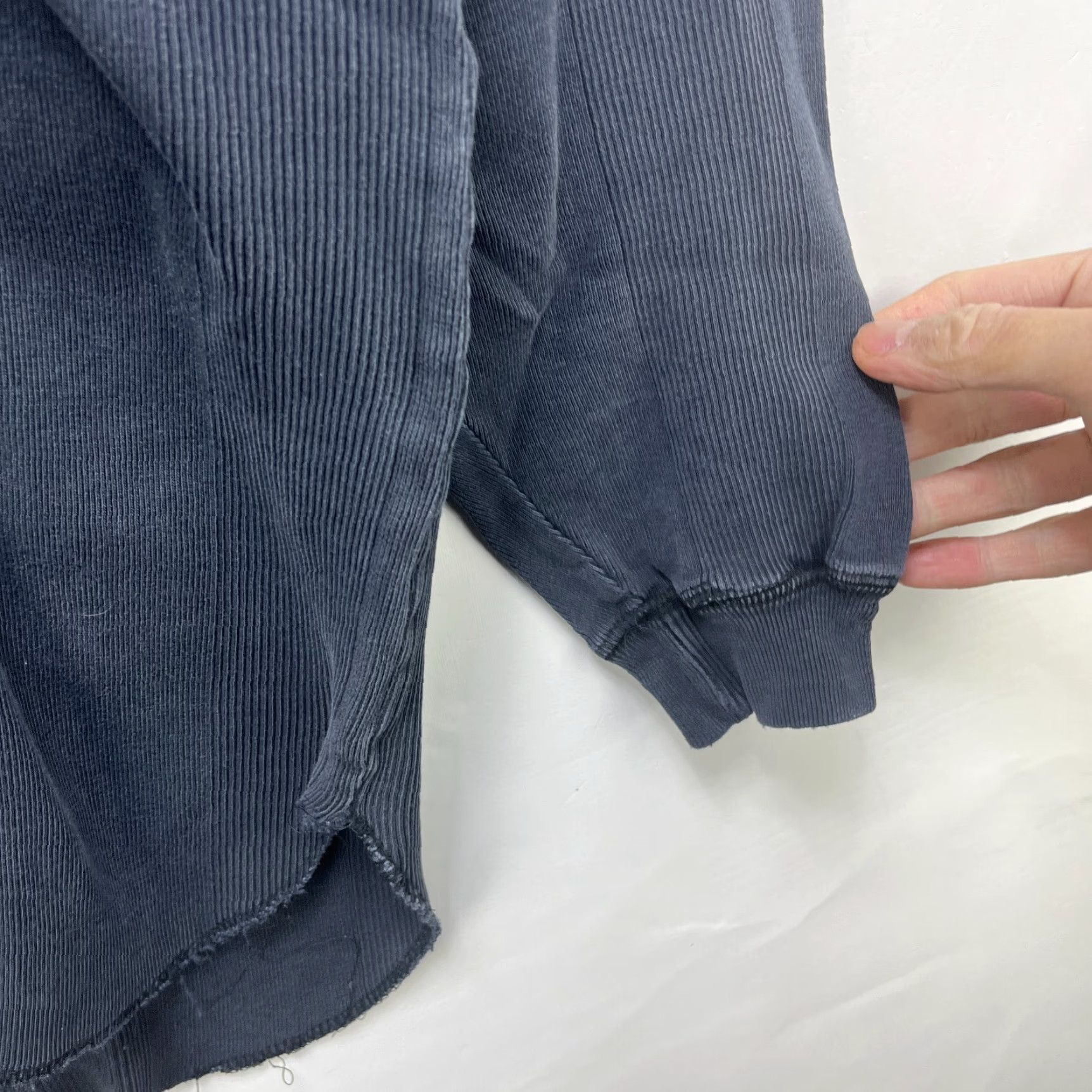 Gap VINTAGE Gap Shirt Mens Long Sleeve M Black 90s Made in Hong Kong Size US M / EU 48-50 / 2 - 5 Thumbnail